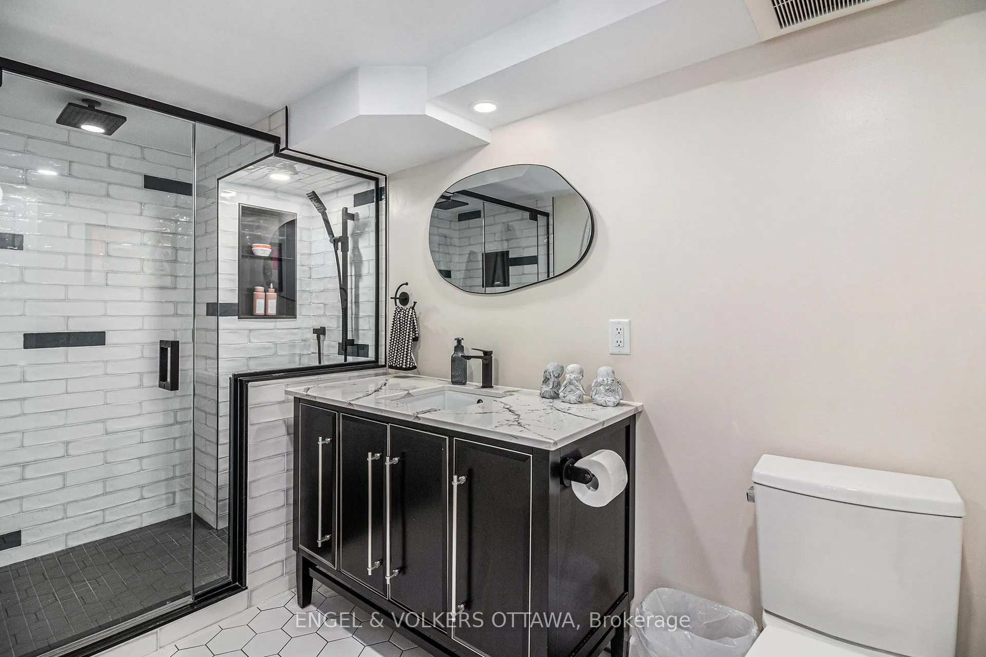 24 Springfield Road, #203
