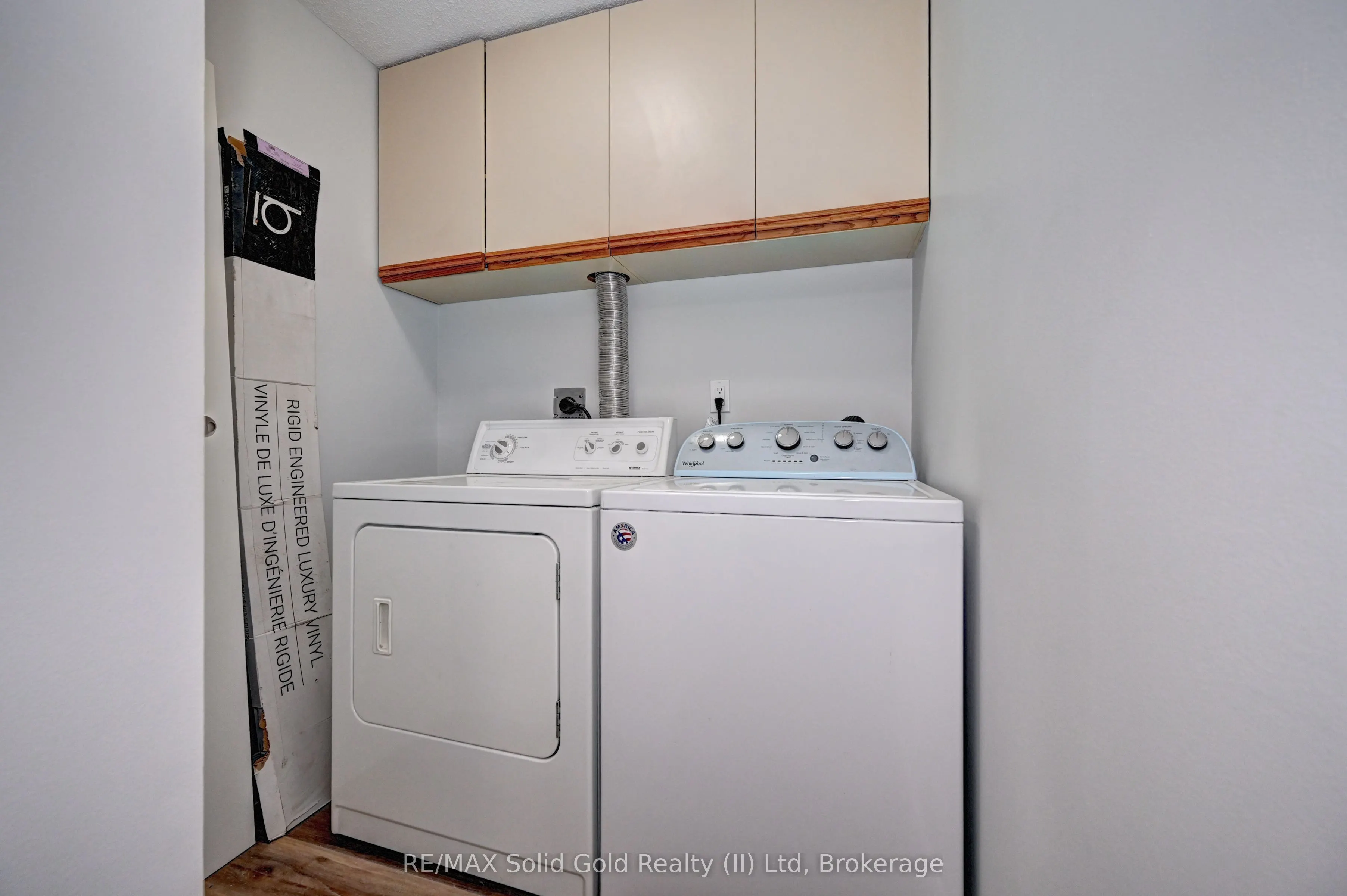 375 King Street N, #1502