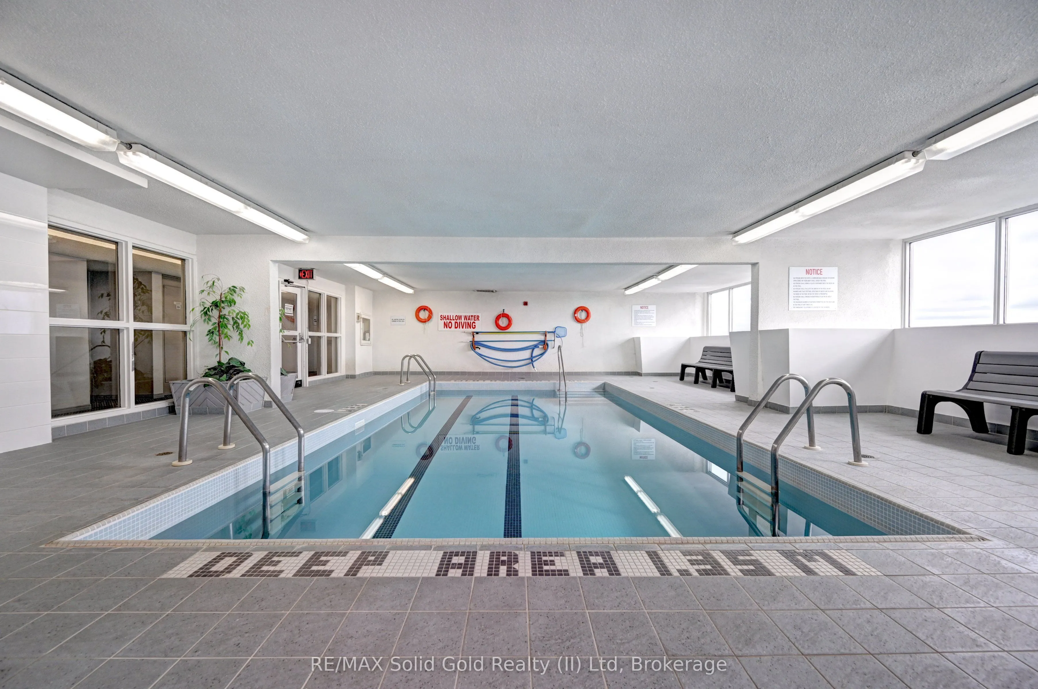 375 King Street N, #1502