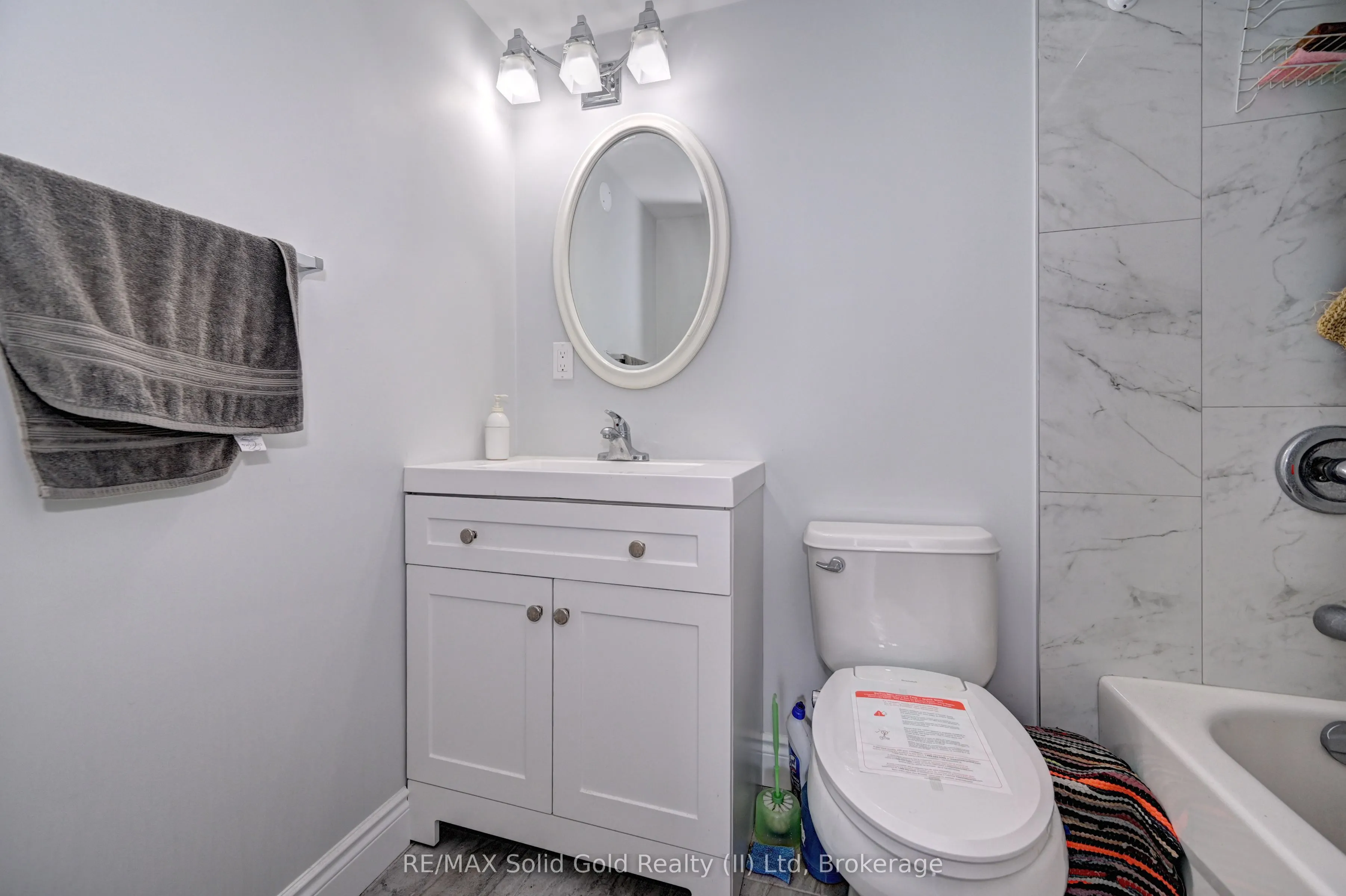 375 King Street N, #1502