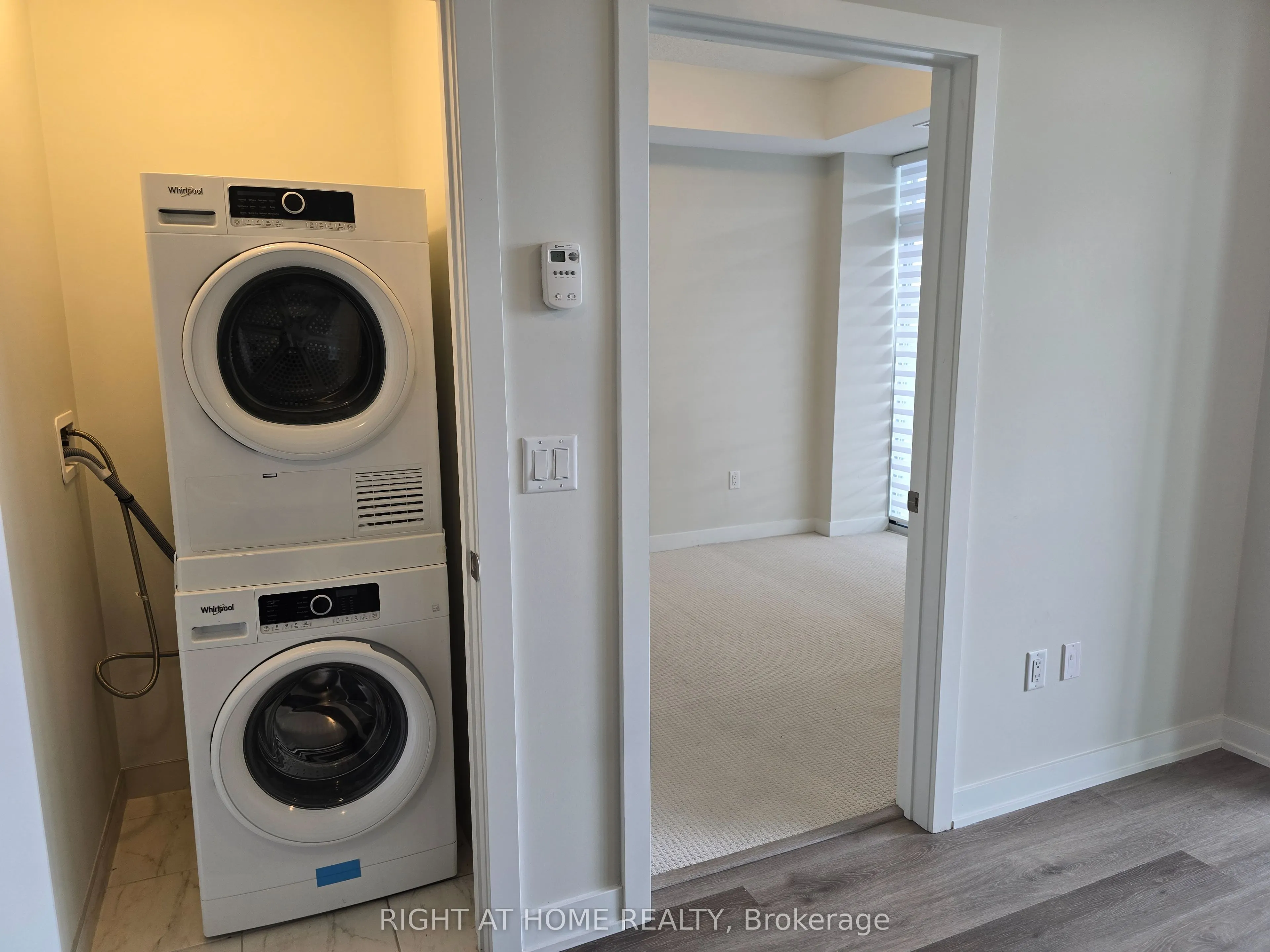 600 North Service Road, #522