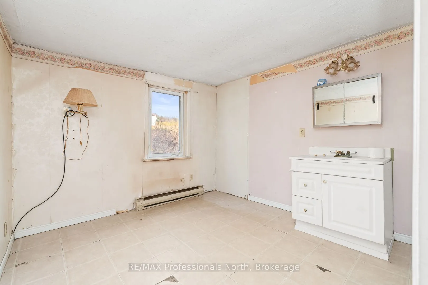 1127 Fallowfield Road