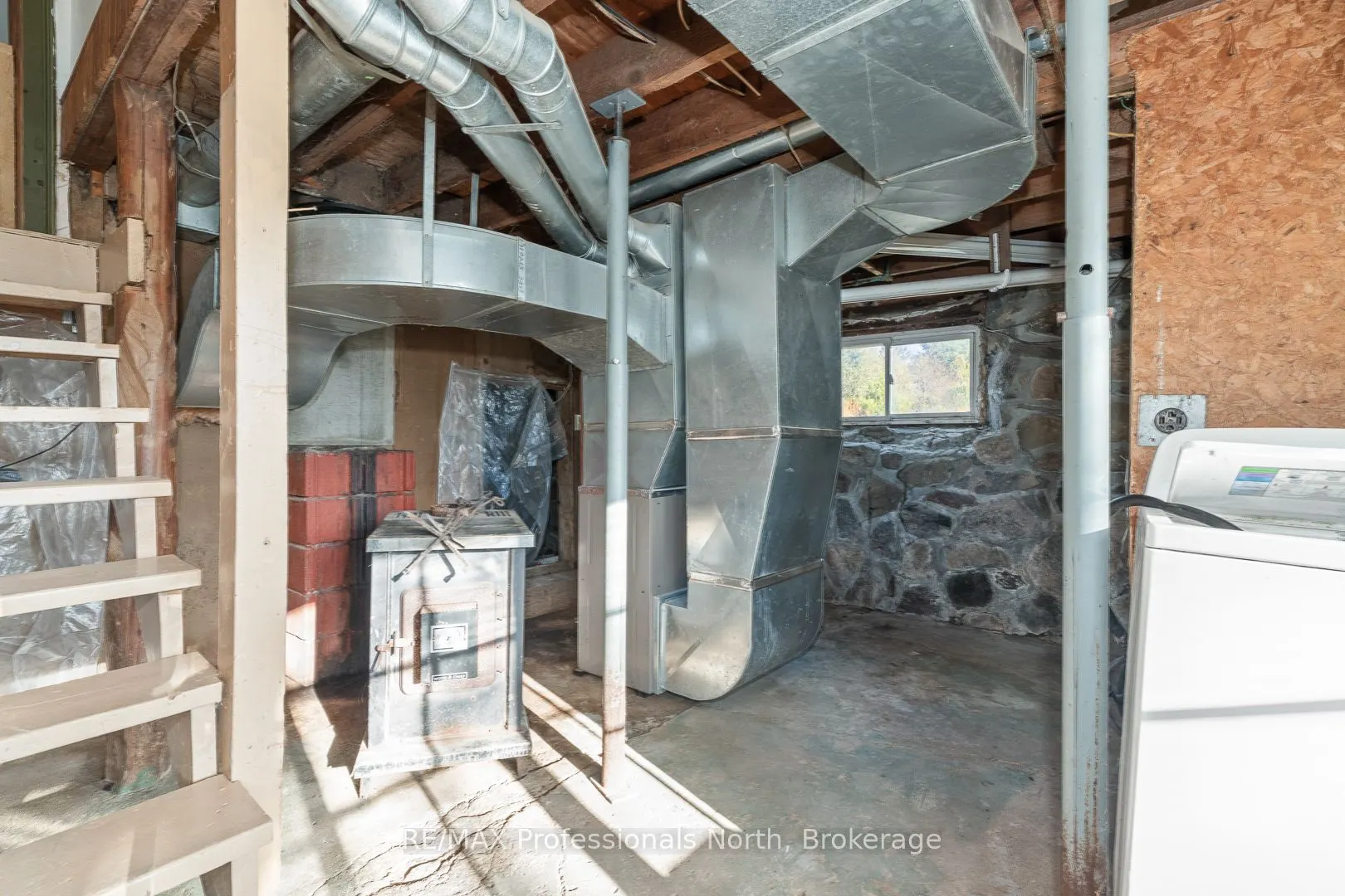 1127 Fallowfield Road