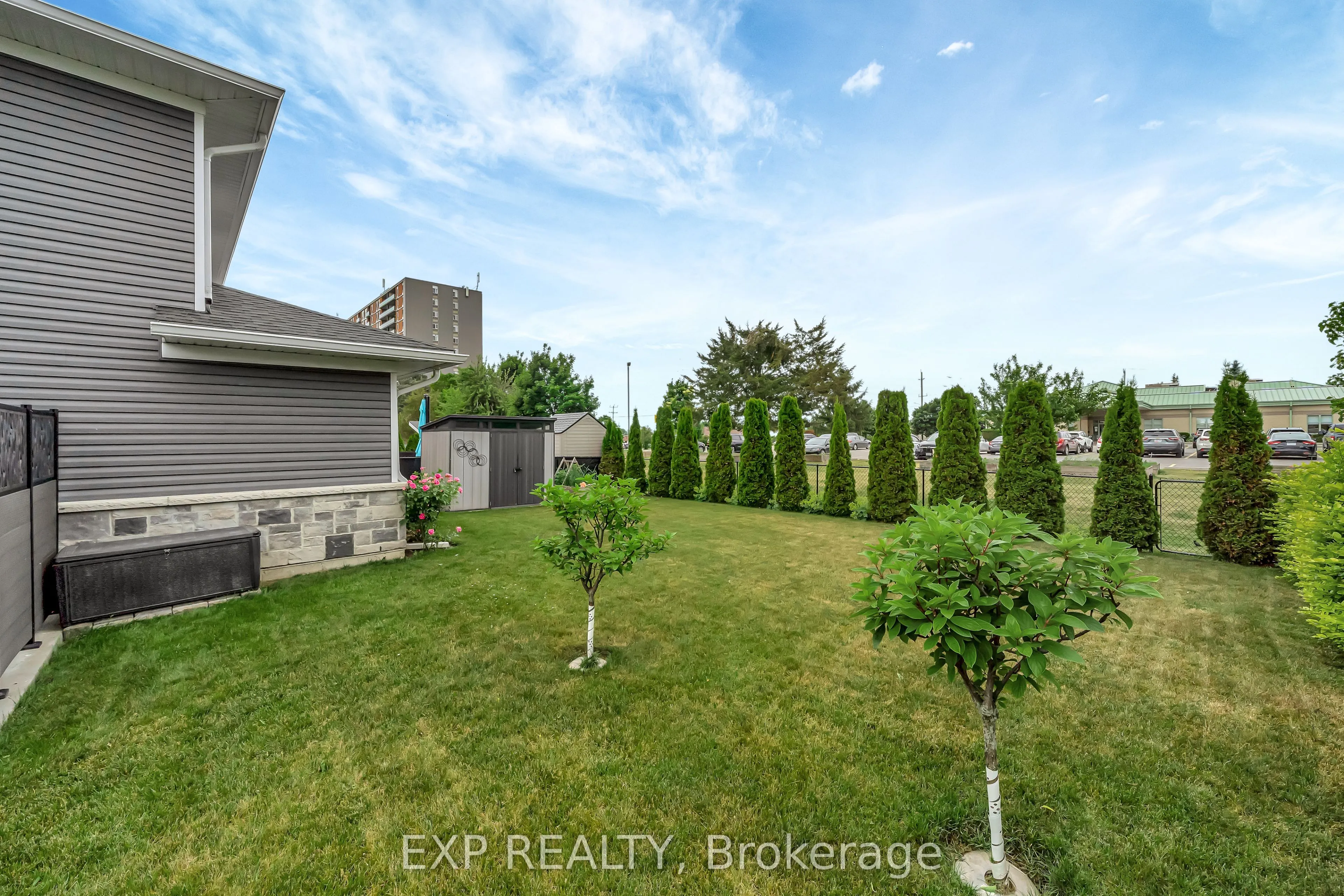 20 Stinson Avenue N