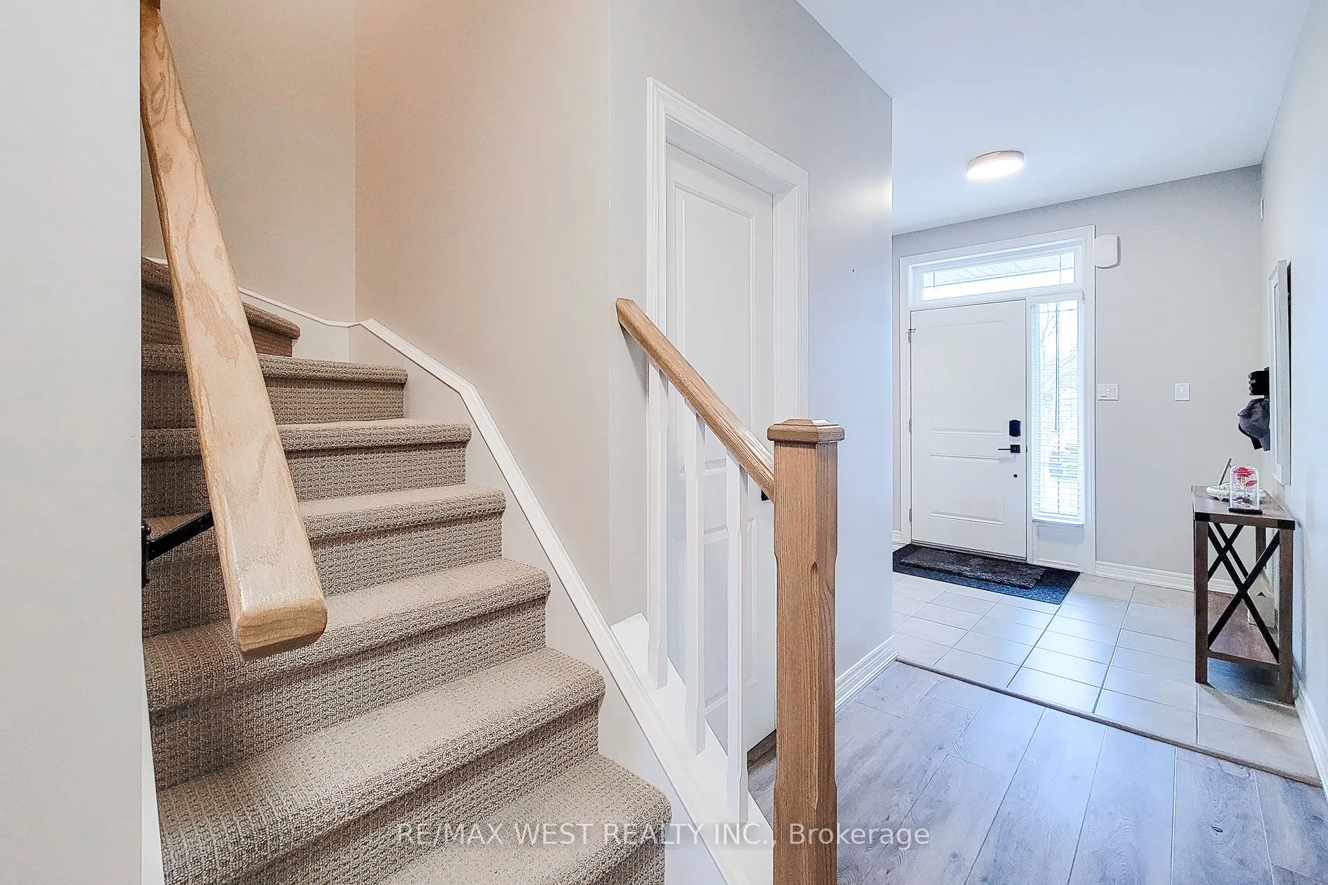 13 Lindsay Way