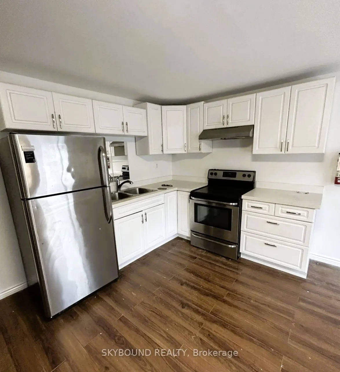 470 King Street W