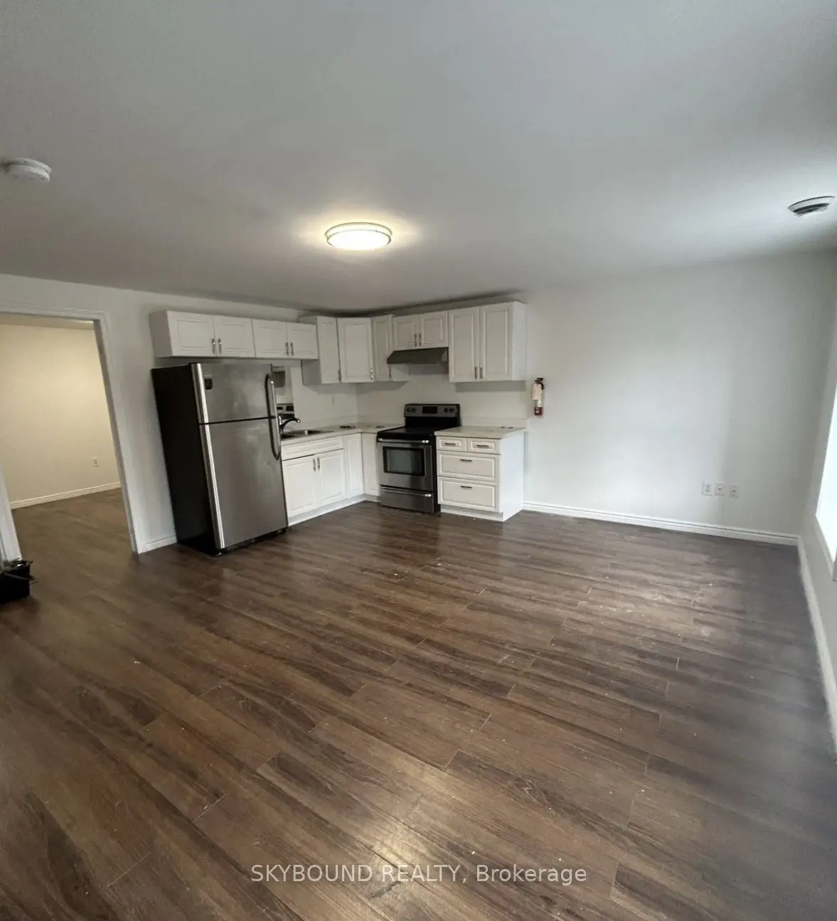 470 King Street W