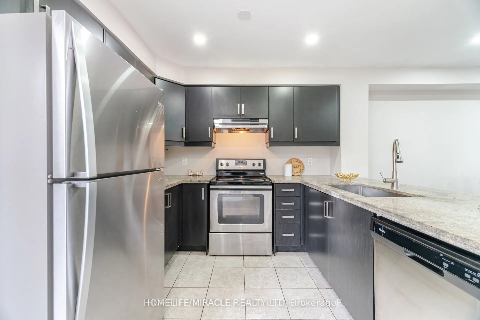 18 Kenridge Terrace