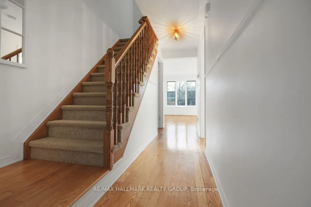 97 Forestglade Crescent