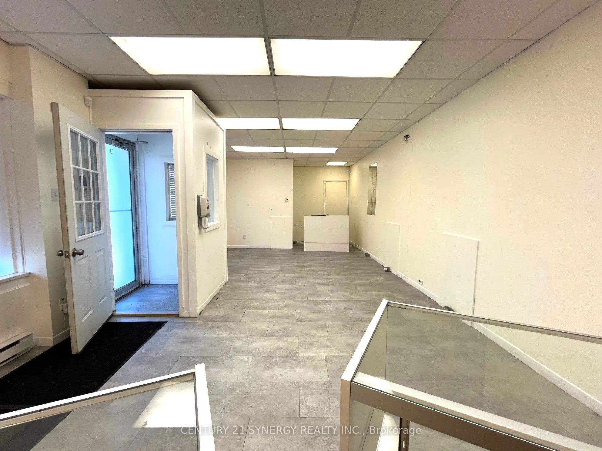 3 William Street W