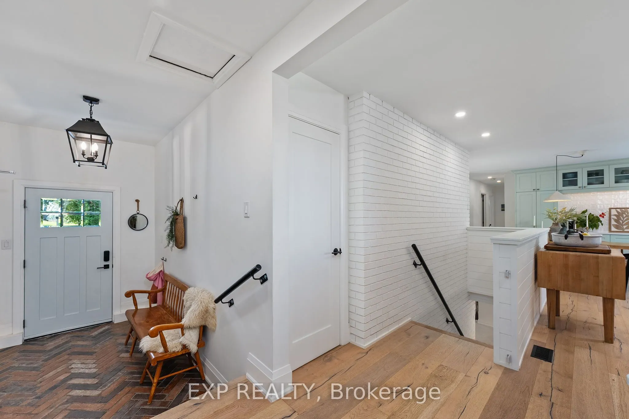521 Cottage Road