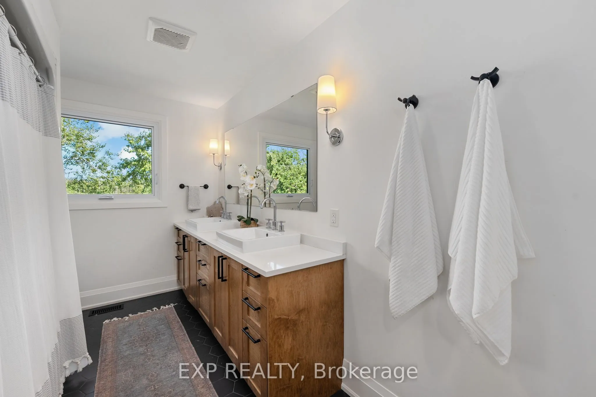 521 Cottage Road