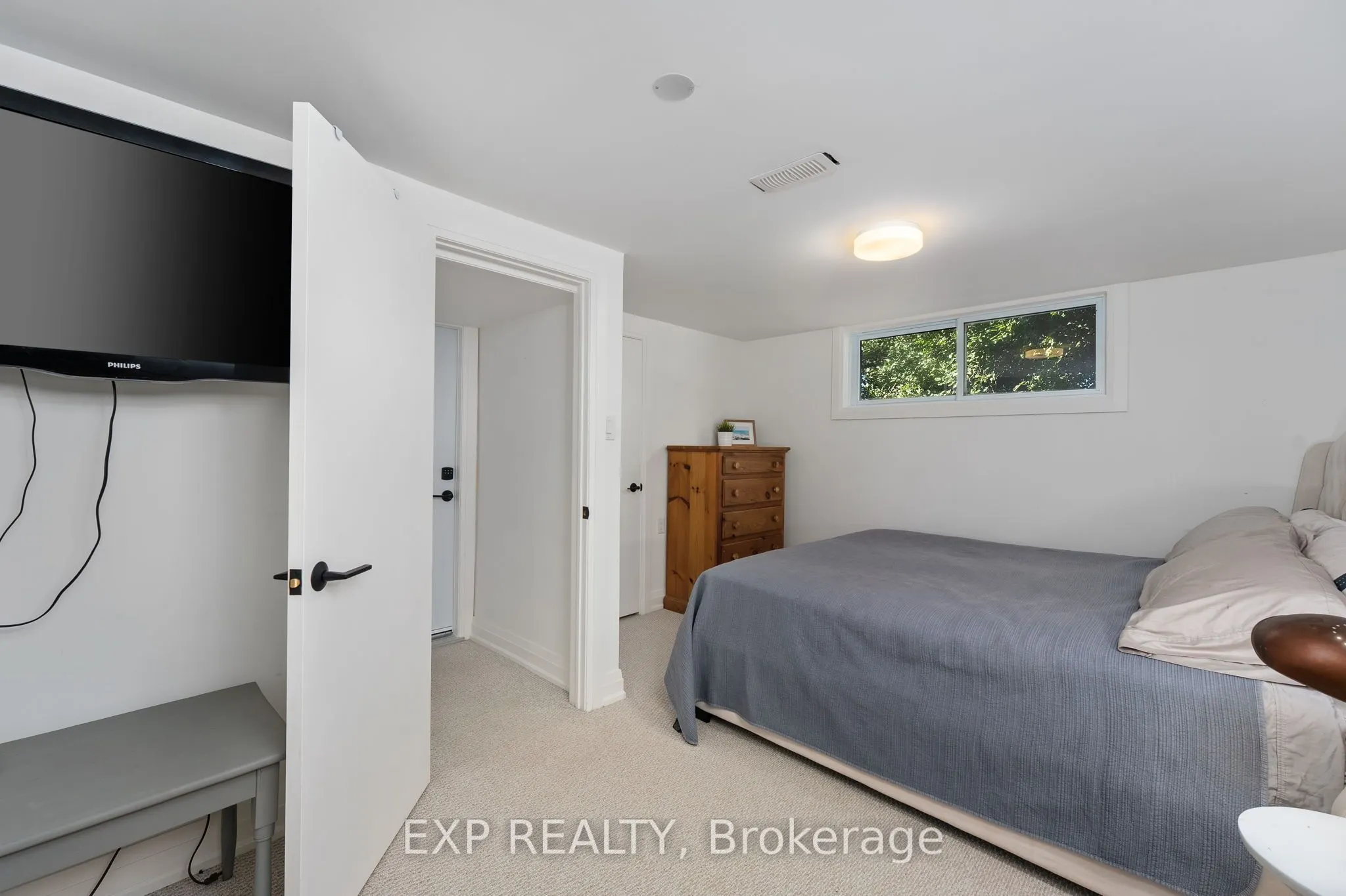 521 Cottage Road