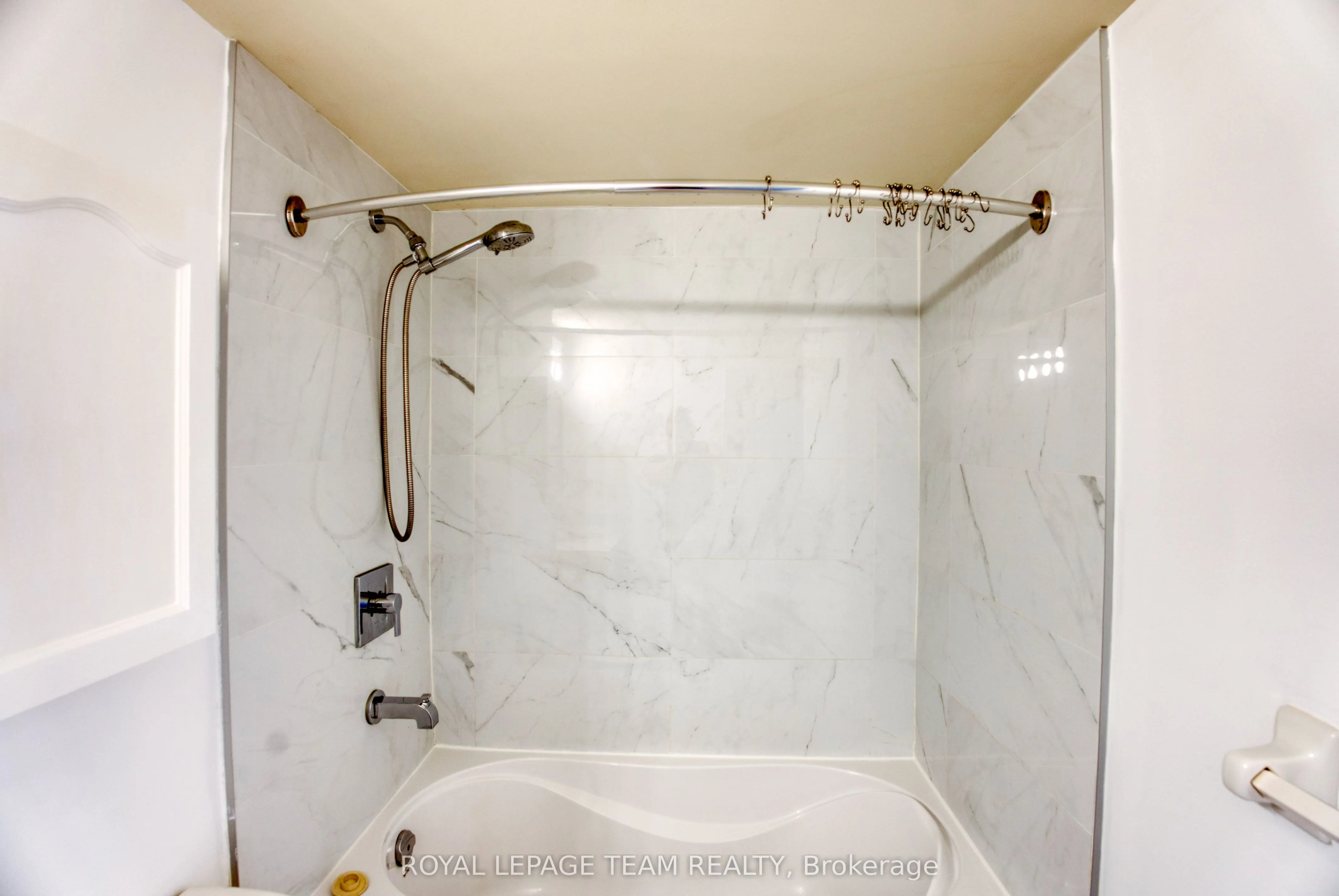 100 Grant Carman Drive, #1116