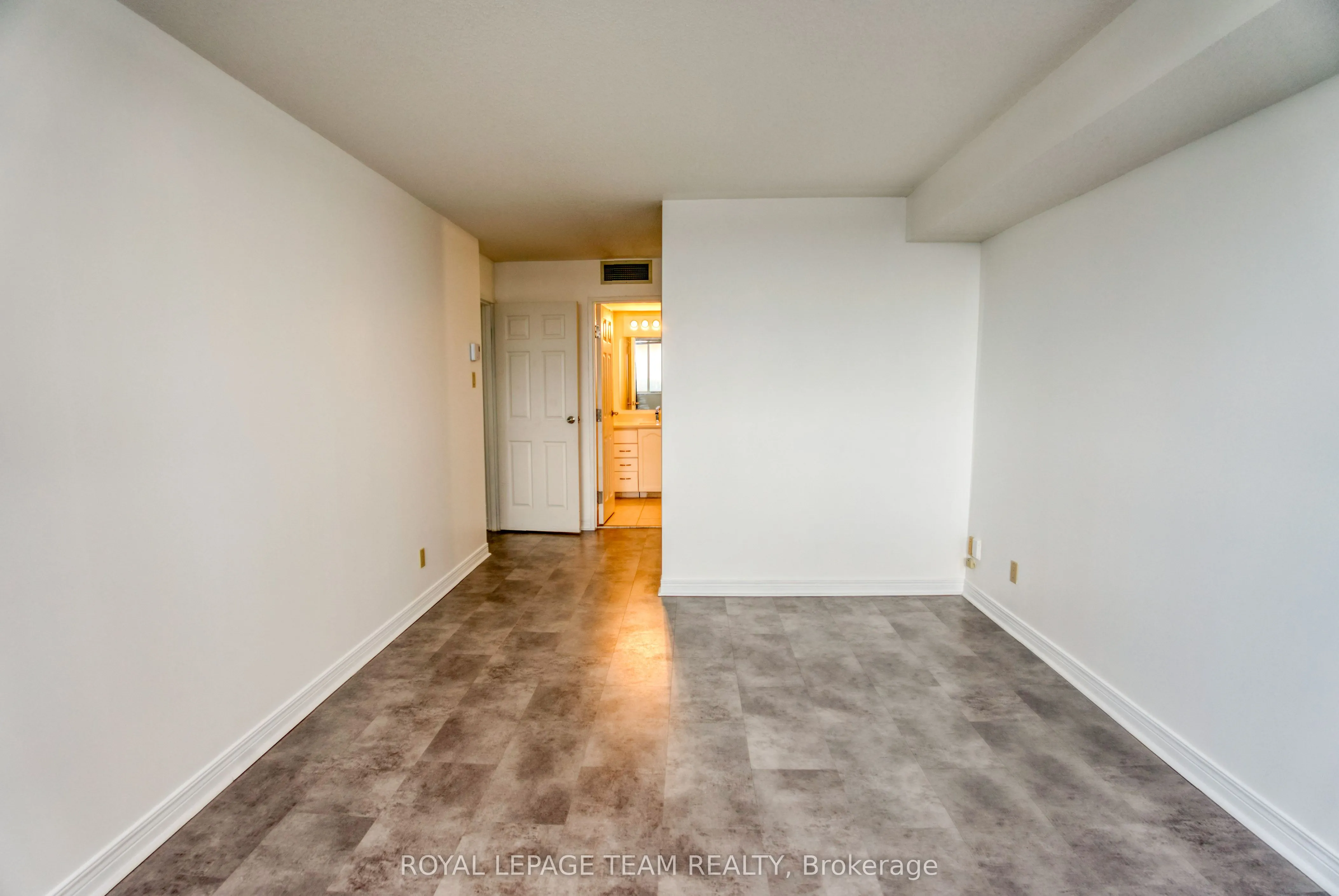 100 Grant Carman Drive, #1116