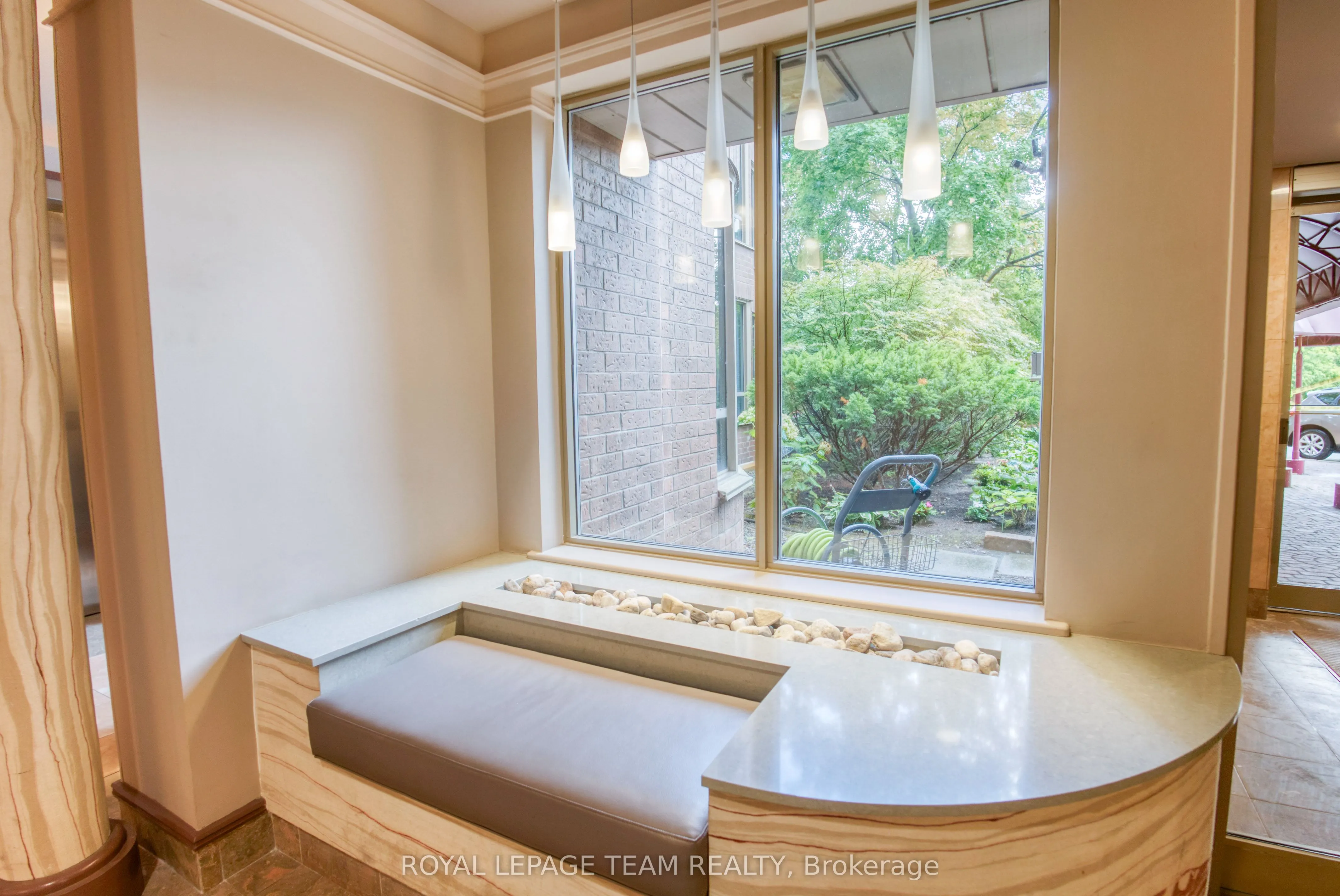 100 Grant Carman Drive, #1116