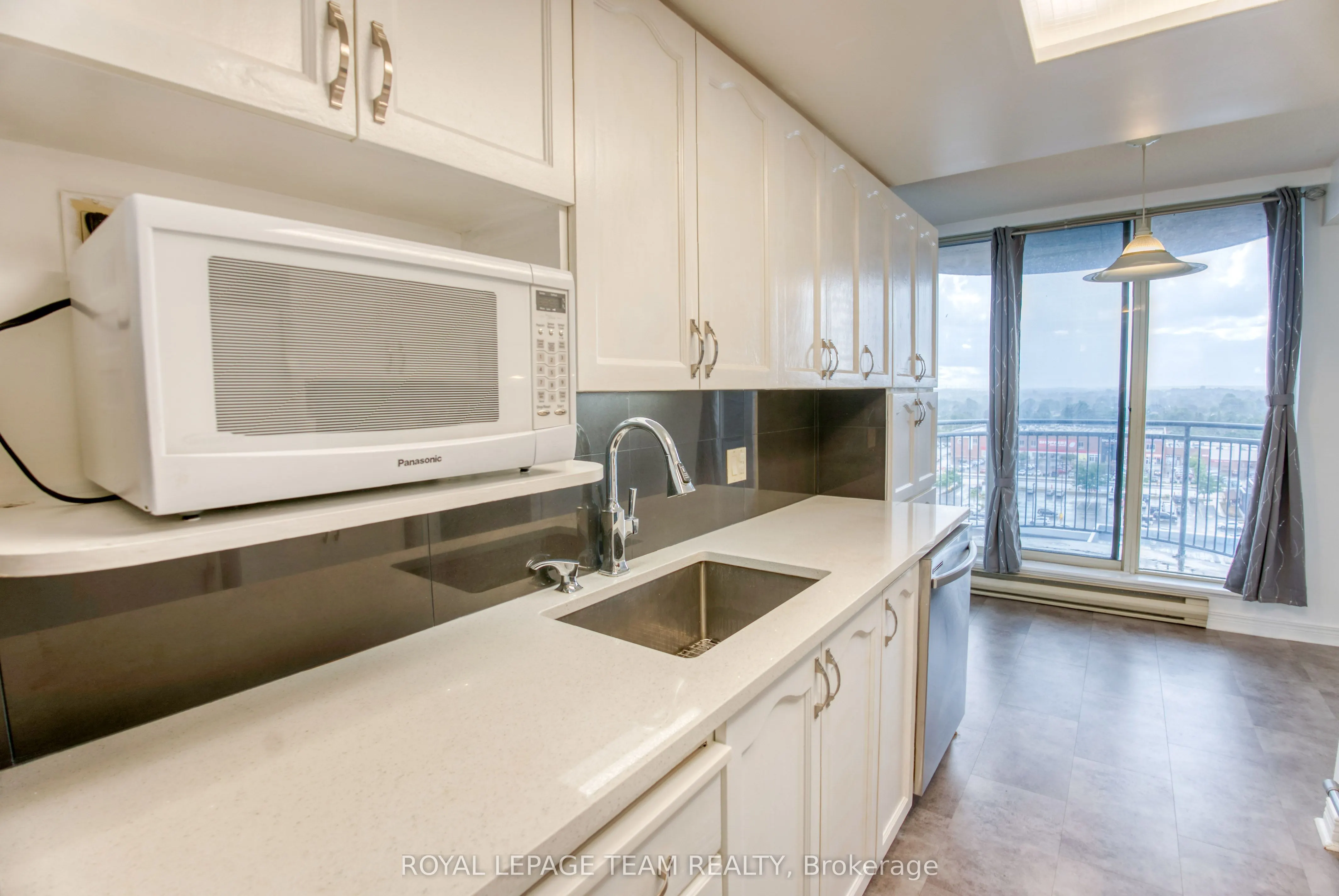 100 Grant Carman Drive, #1116