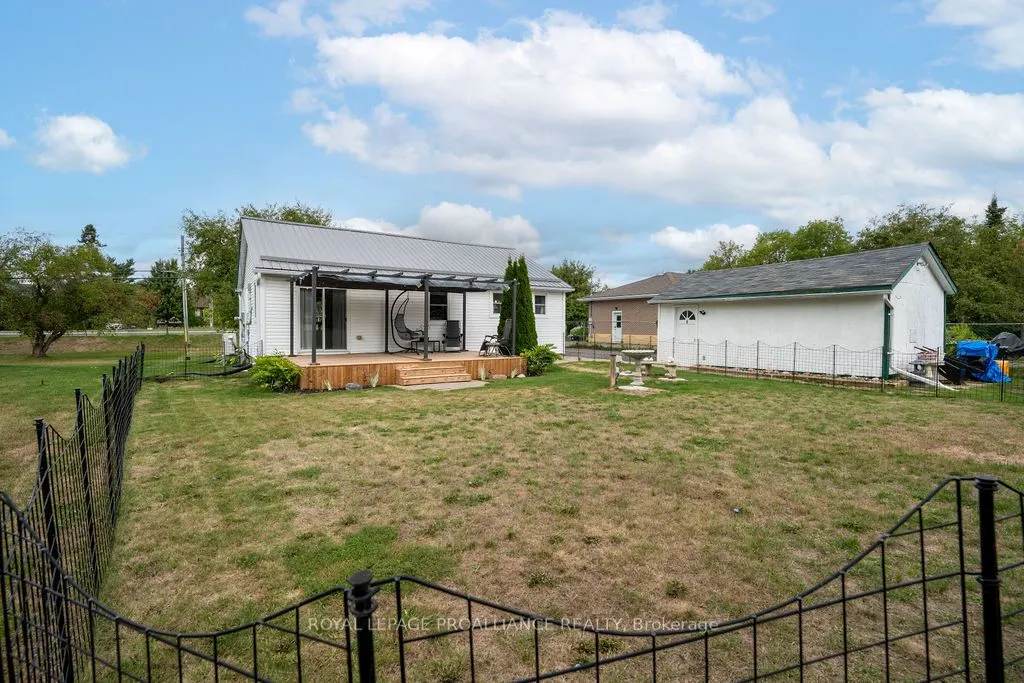 4324 Old 2 Highway