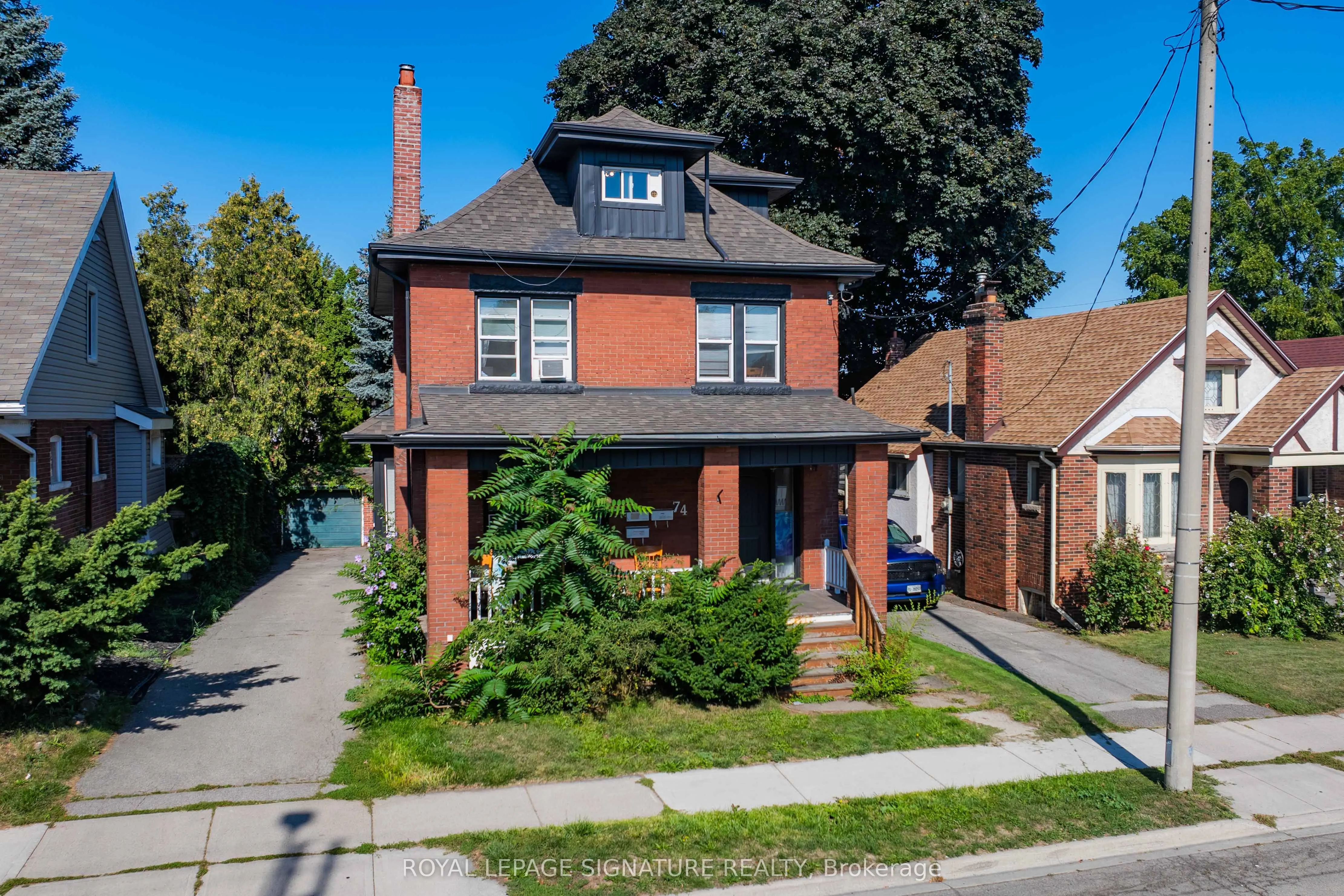 74 Kenilworth Avenue S