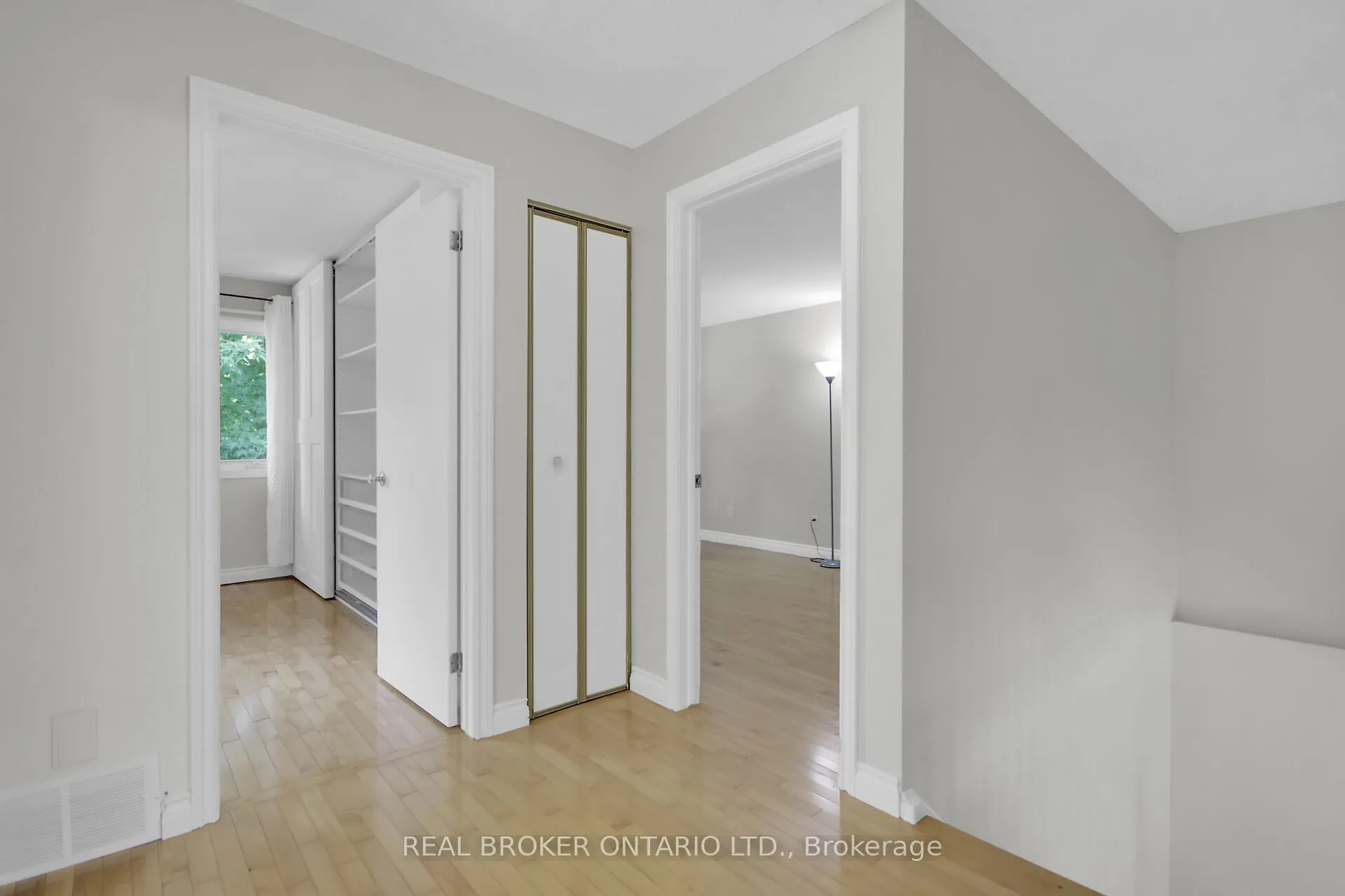 130 Chimo Drive