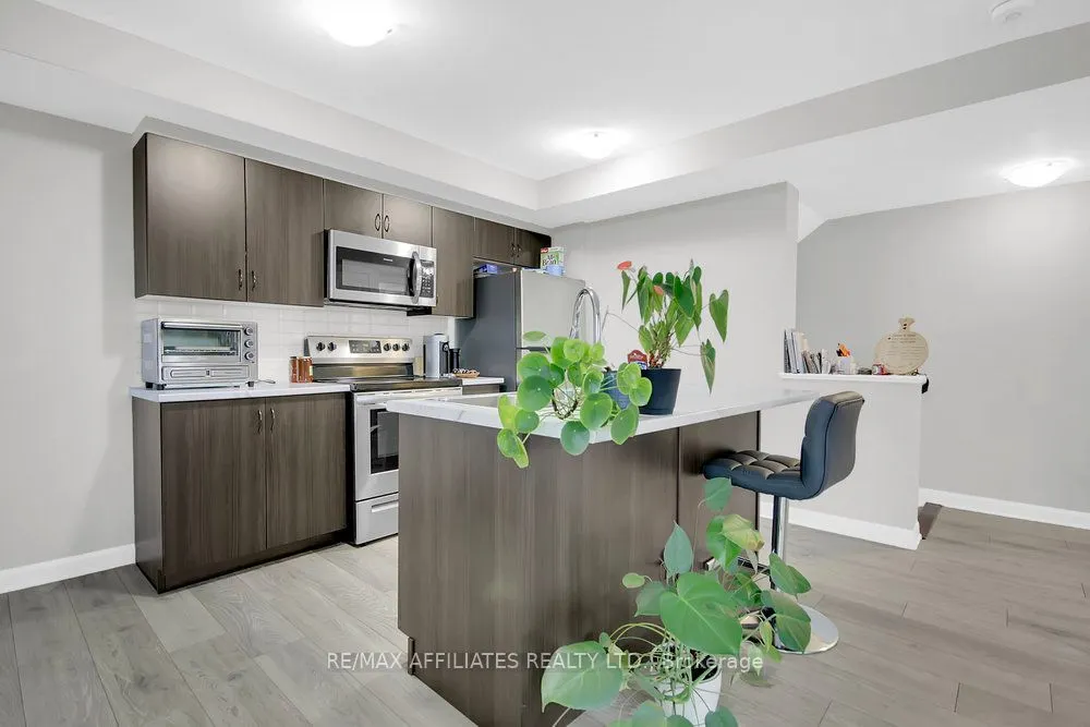 100 Eldorado Private, #C