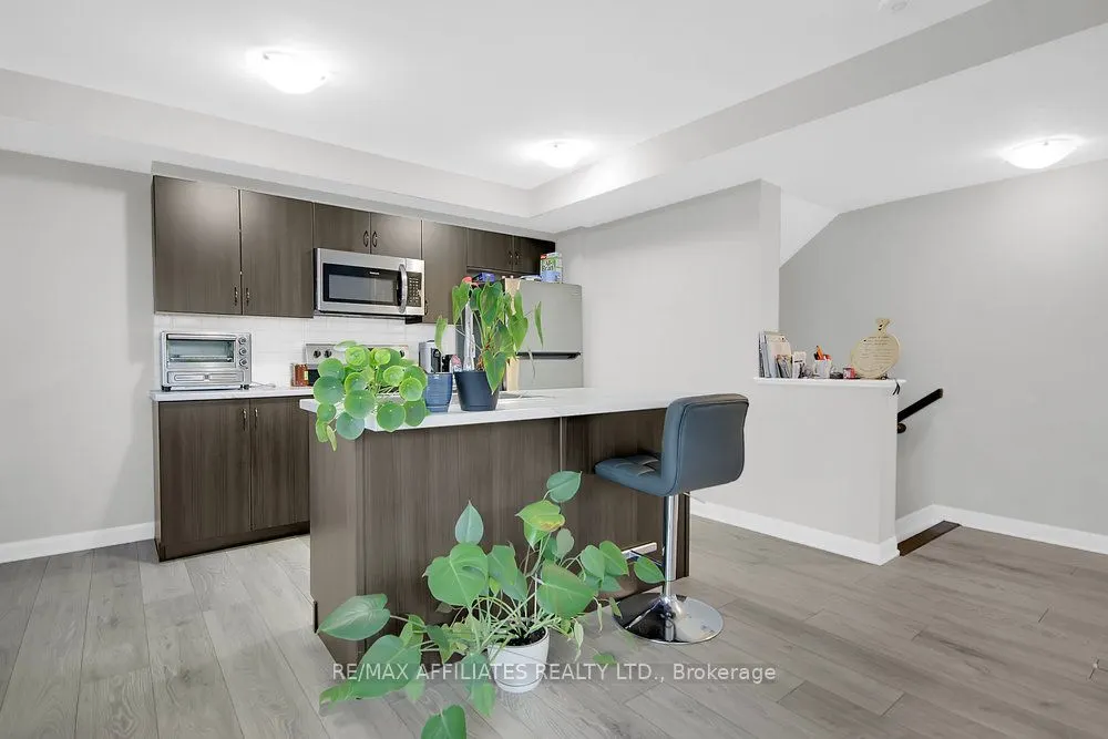 100 Eldorado Private, #C