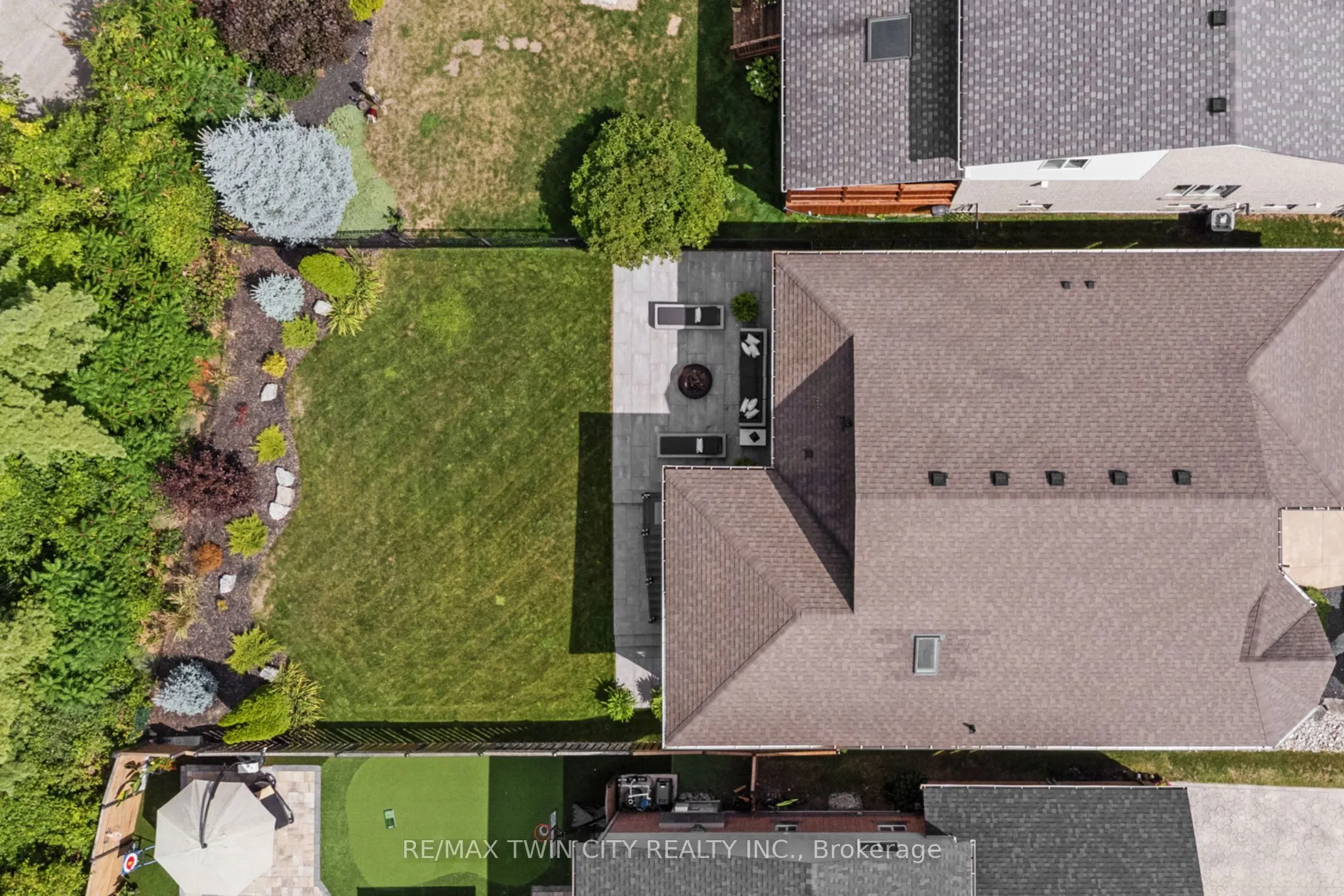 34 Woodcrest Court