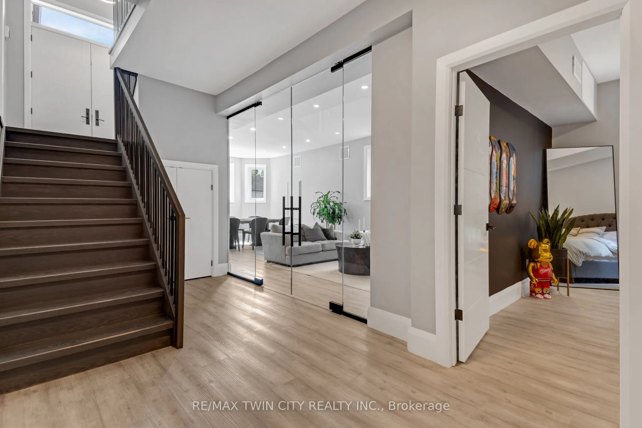 34 Woodcrest Court