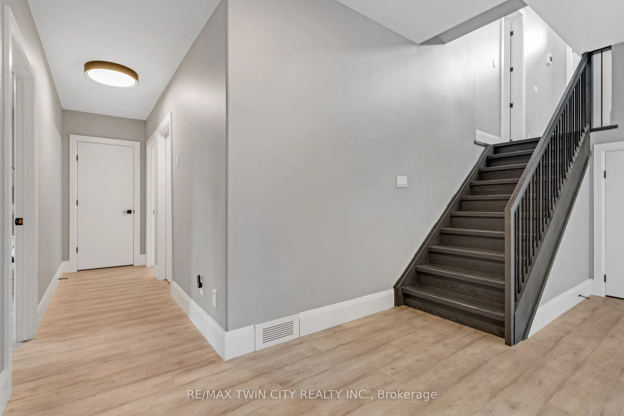 34 Woodcrest Court
