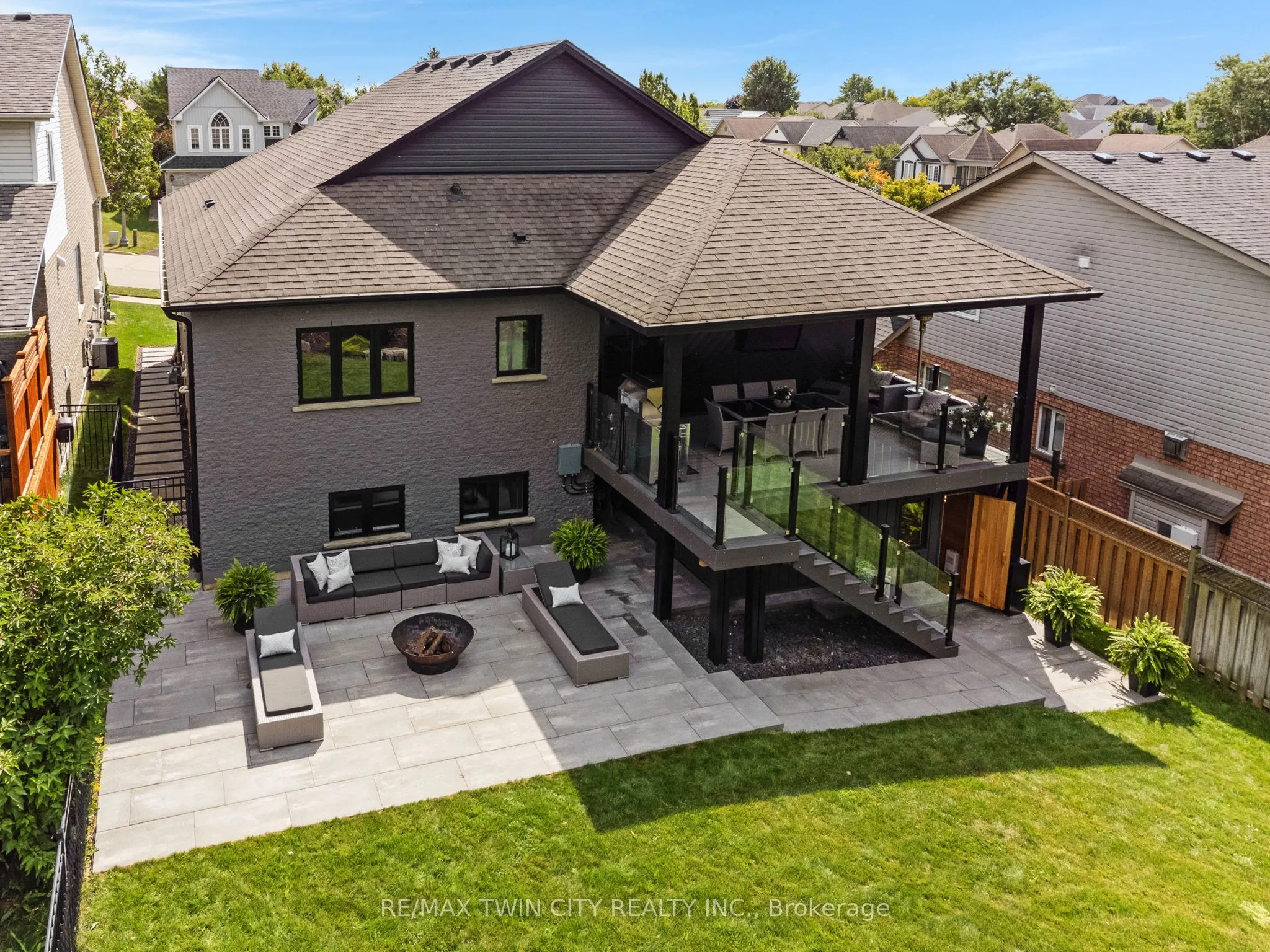 34 Woodcrest Court