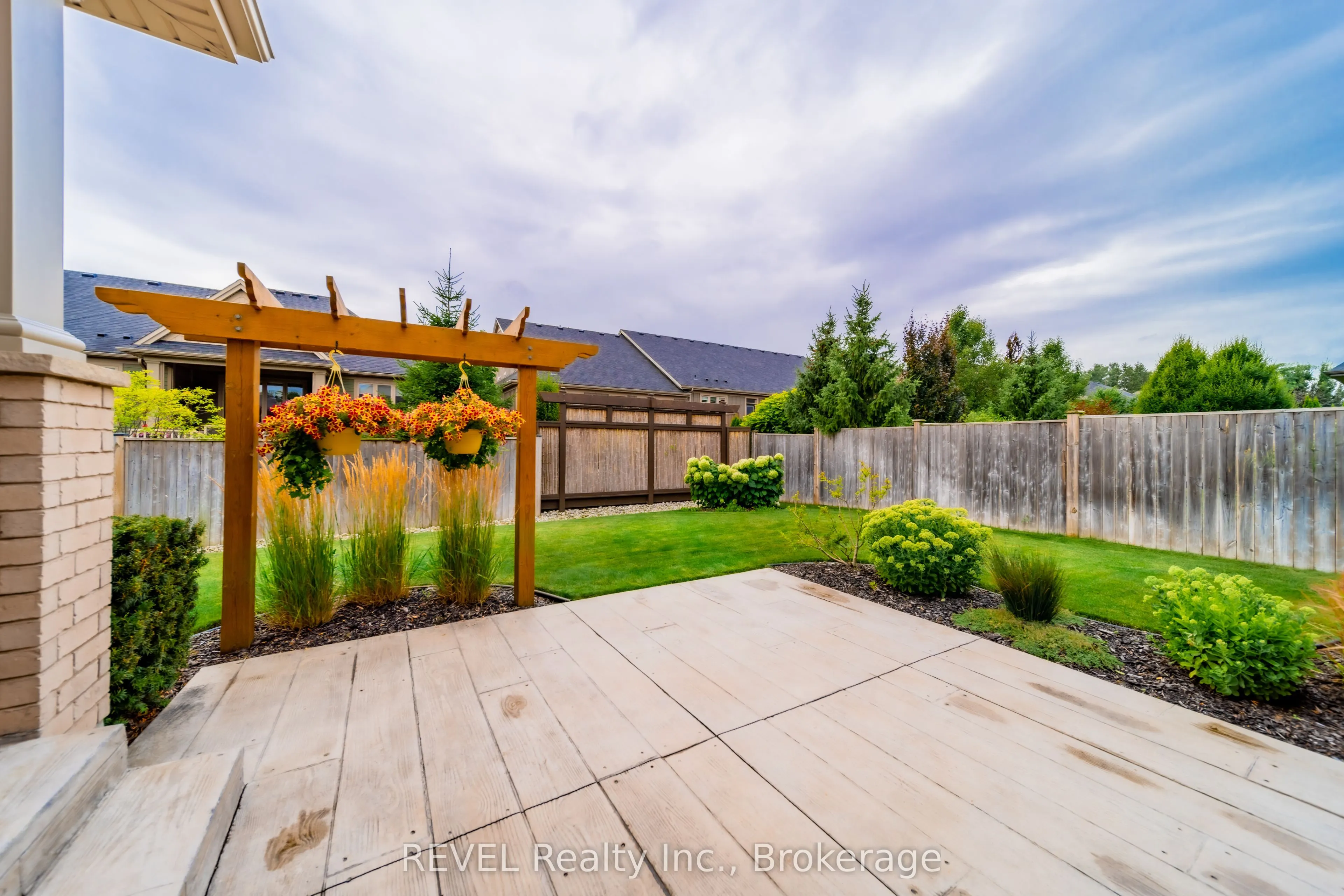 5 Tulip Tree Road