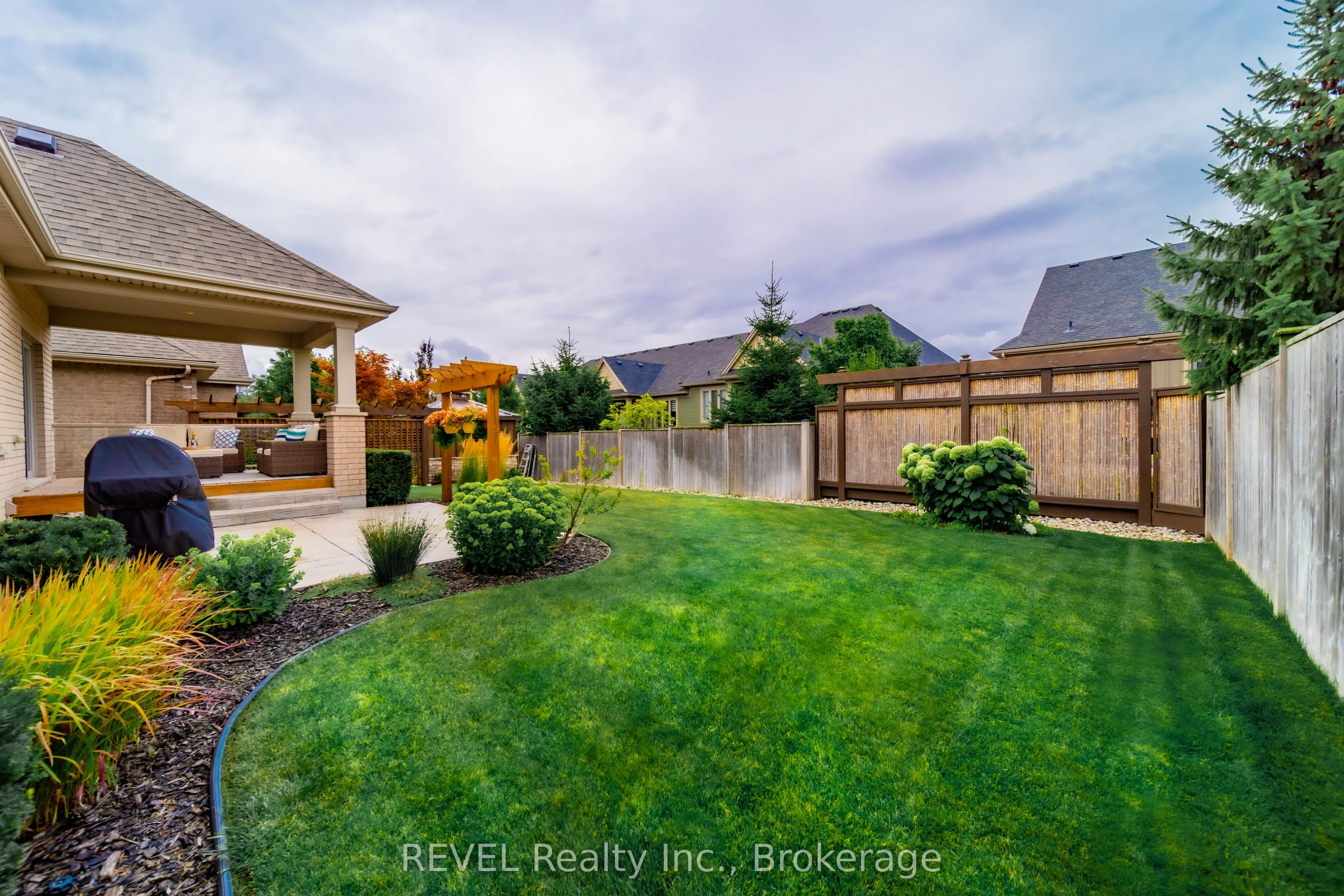5 Tulip Tree Road
