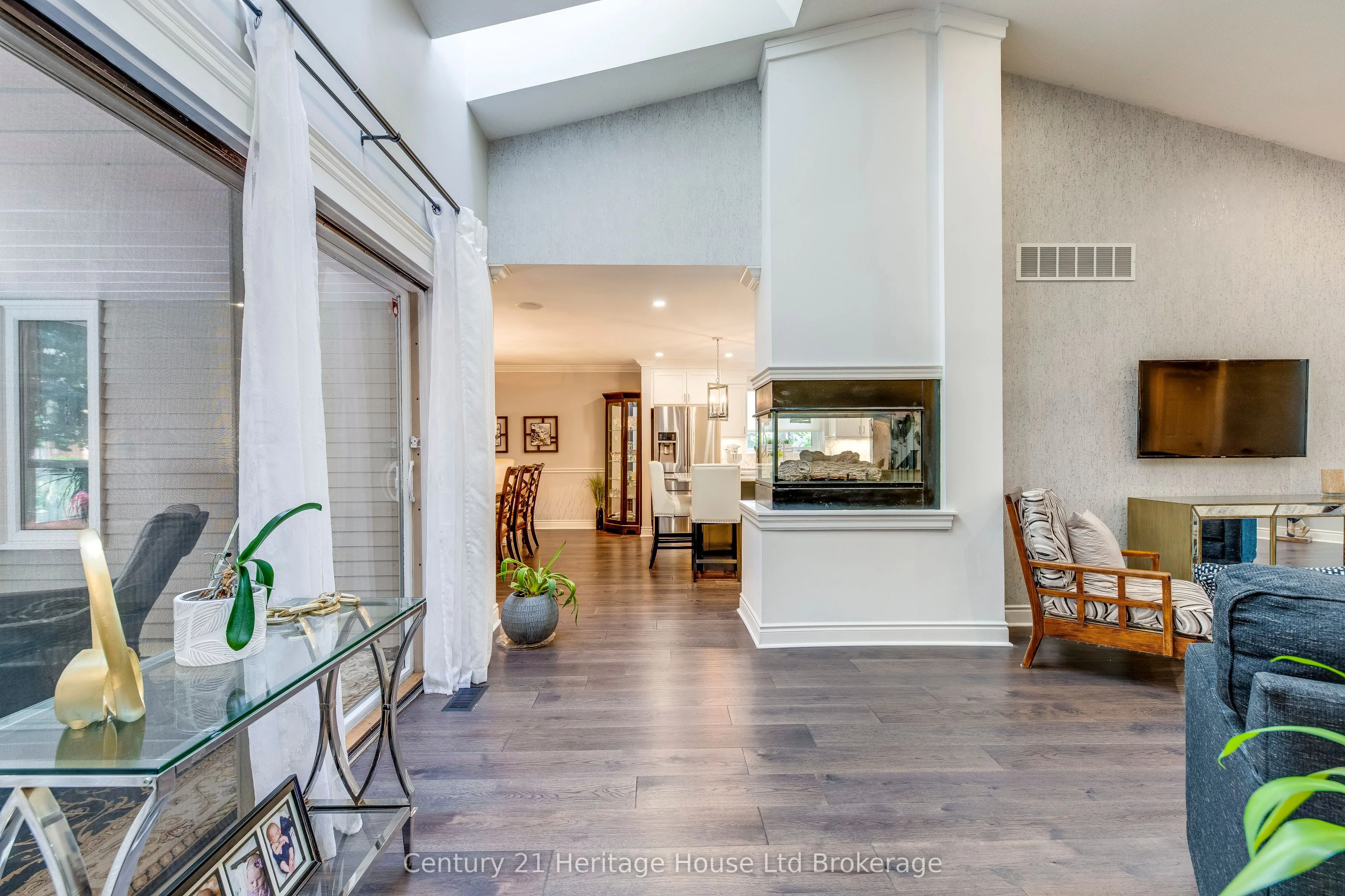 206 Fiddlers Green Road