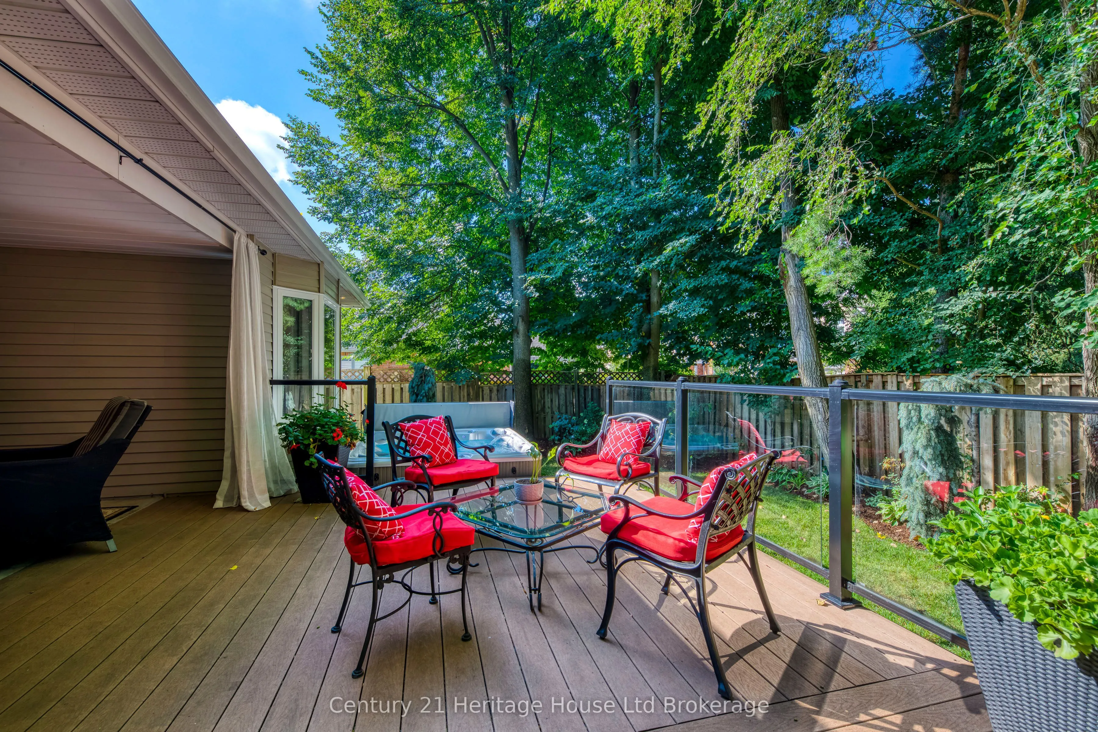206 Fiddlers Green Road