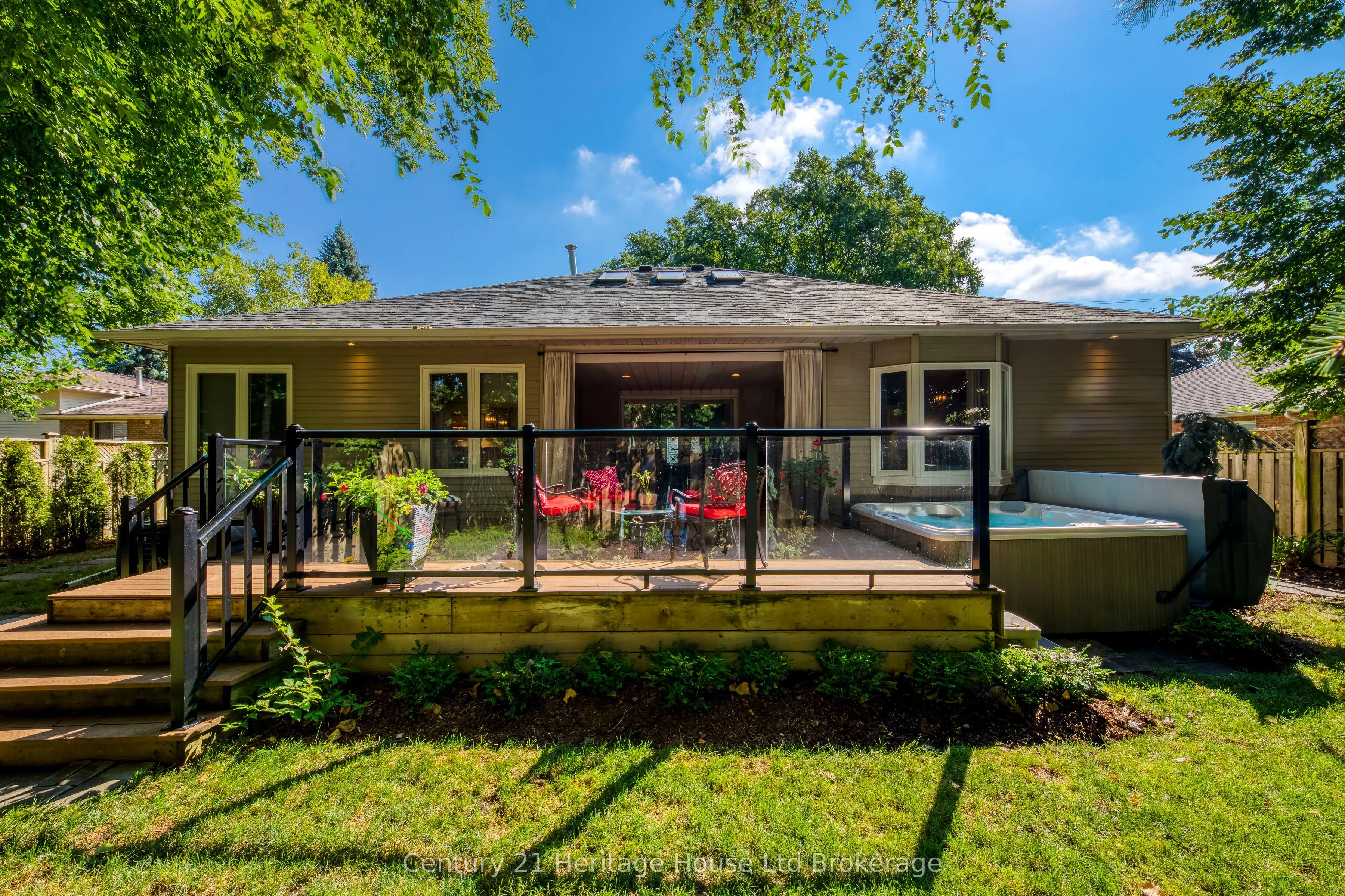 206 Fiddlers Green Road