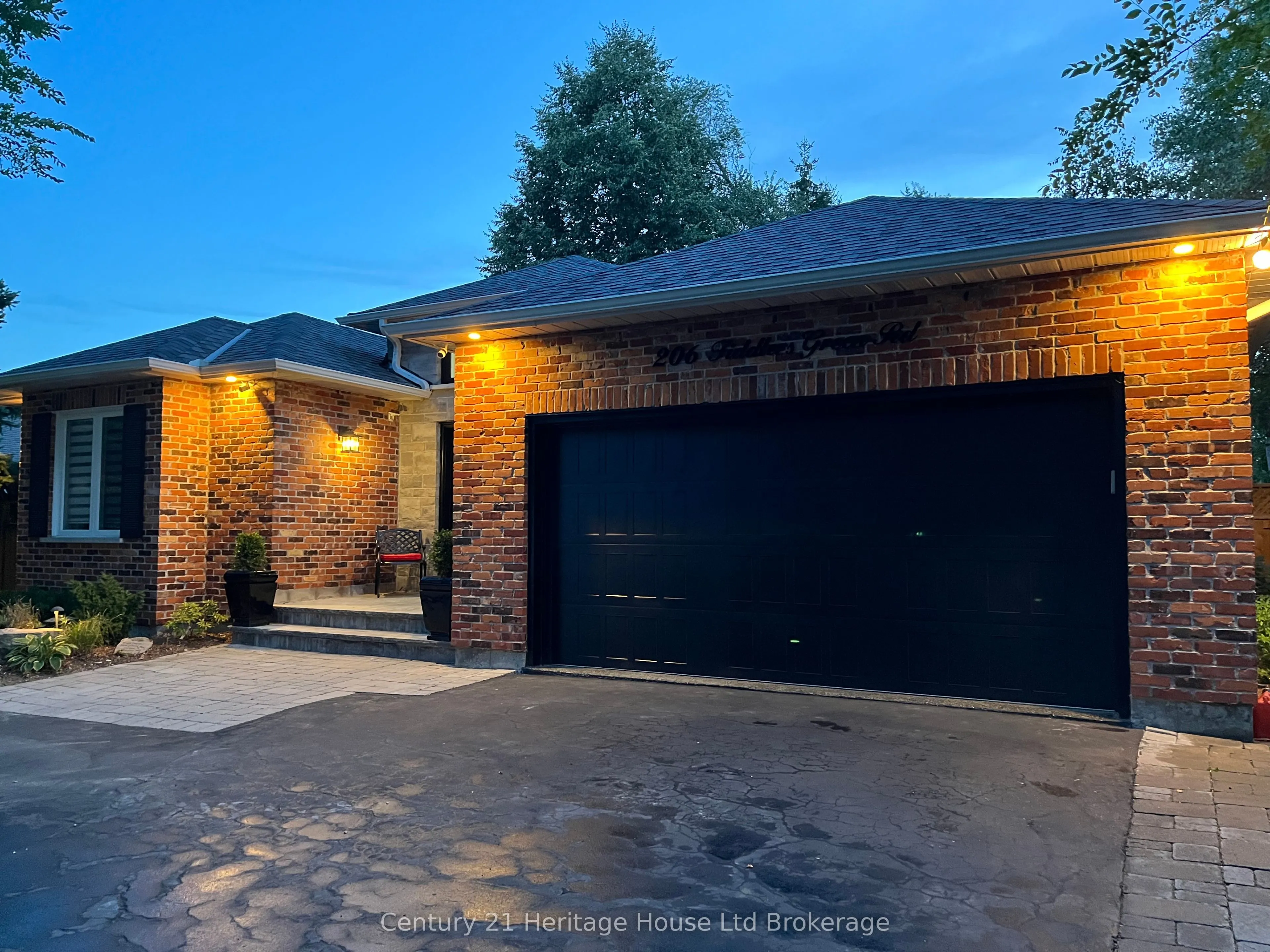206 Fiddlers Green Road
