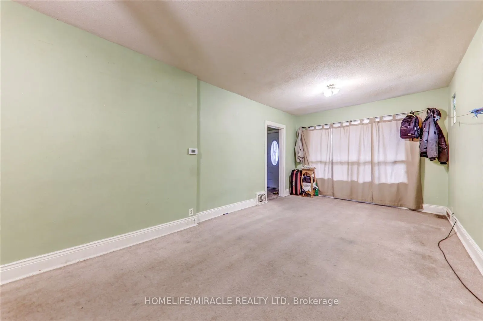 10 St Matthews Avenue