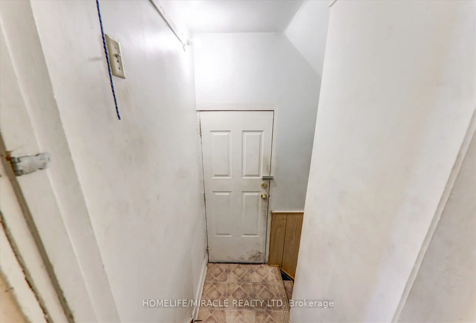 10 St Matthews Avenue