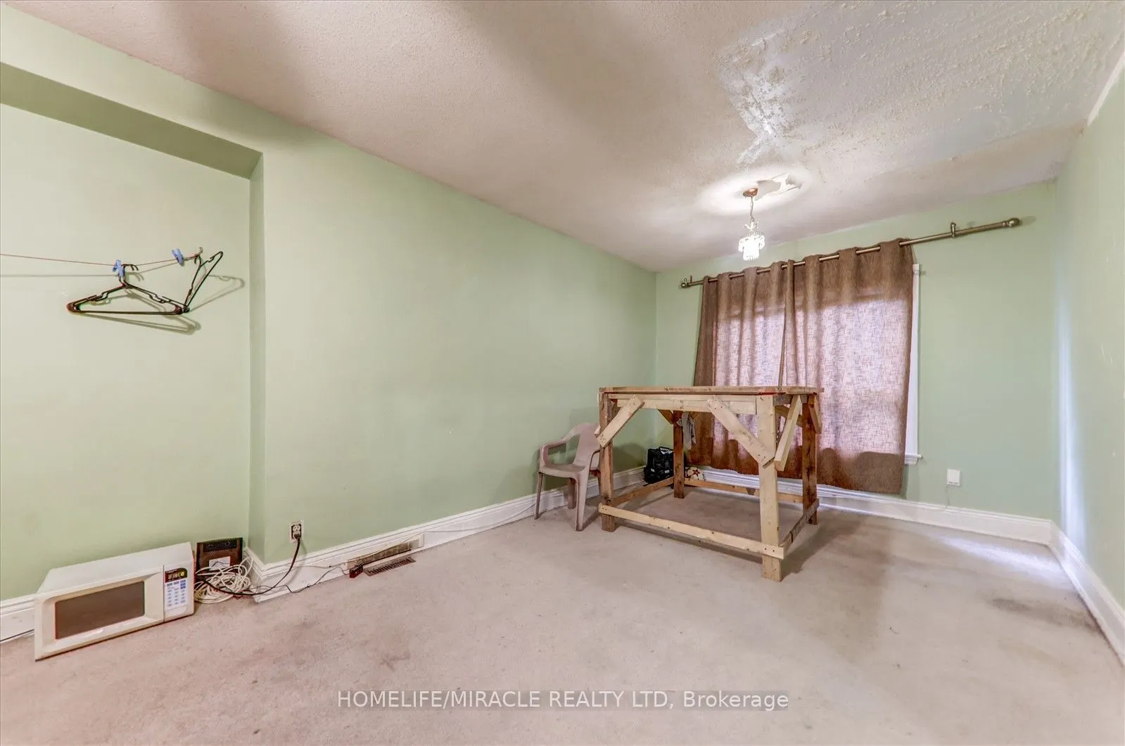 10 St Matthews Avenue