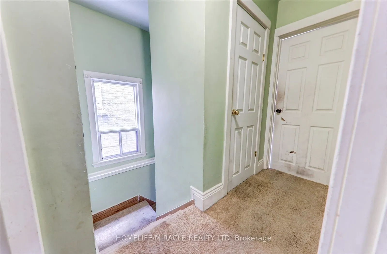 10 St Matthews Avenue