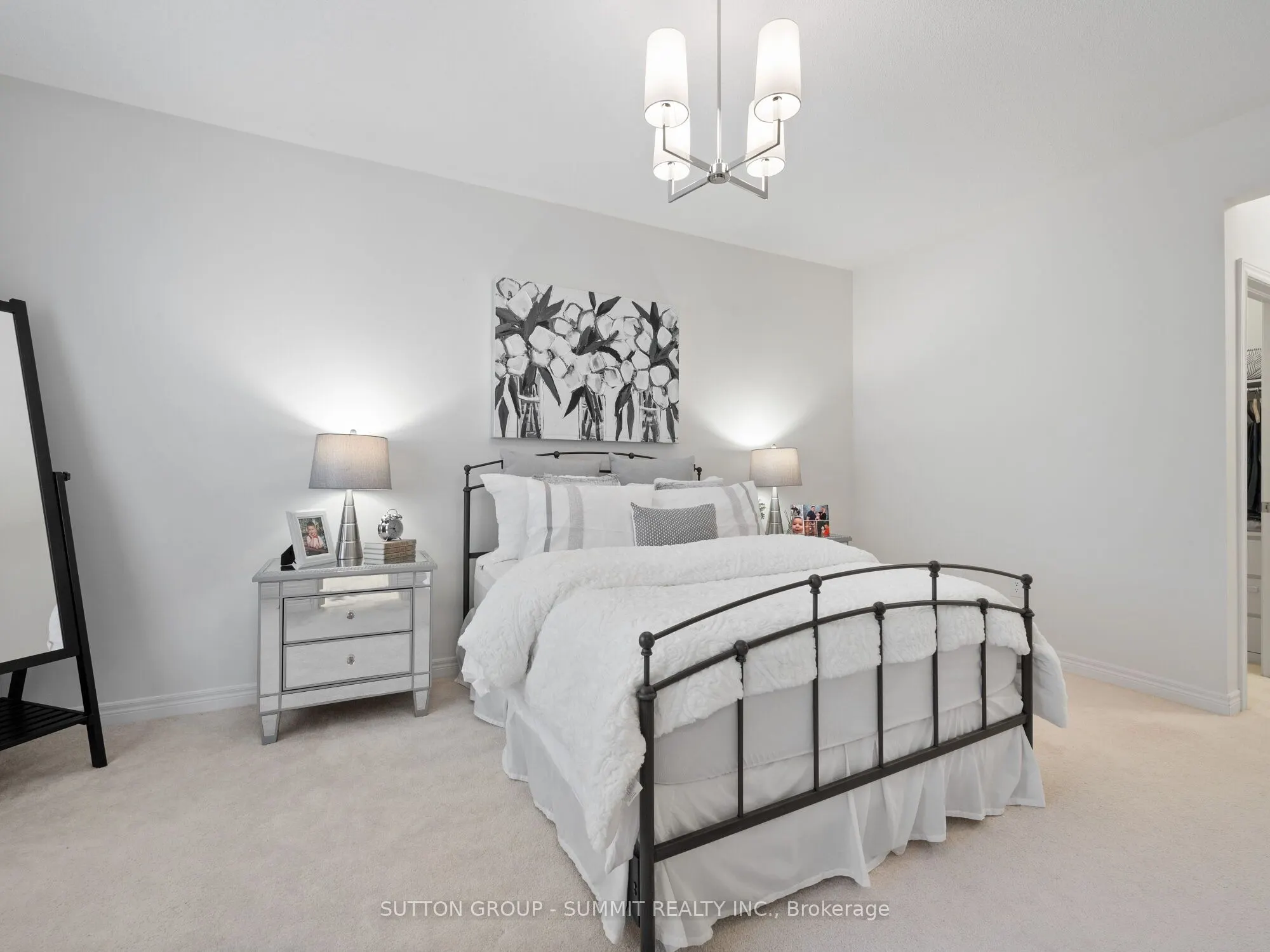 12 Great Falls Boulevard