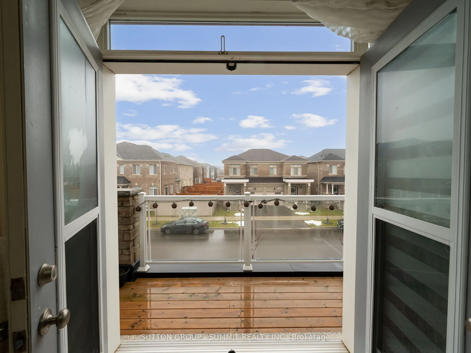 12 Great Falls Boulevard