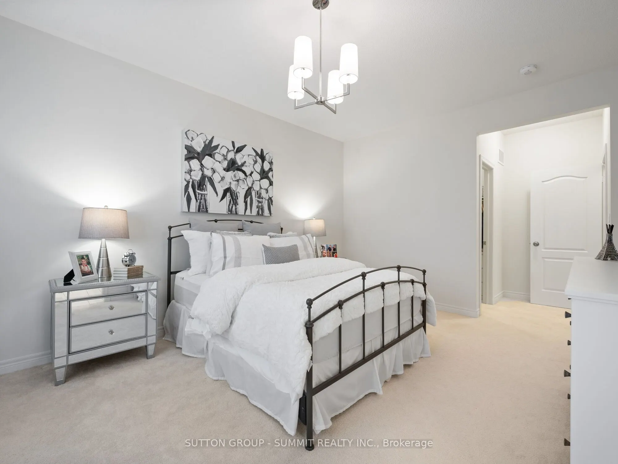 12 Great Falls Boulevard