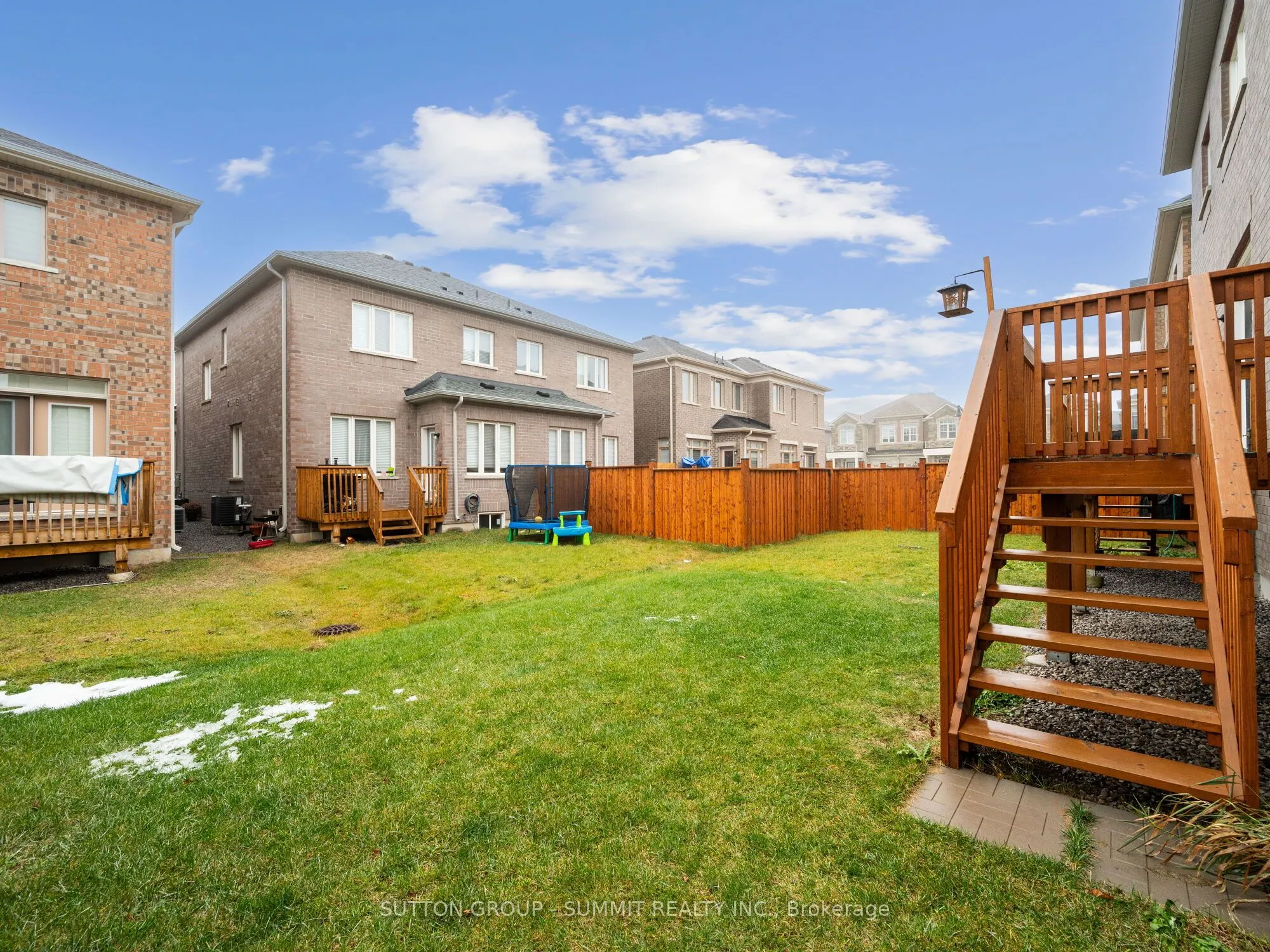 12 Great Falls Boulevard