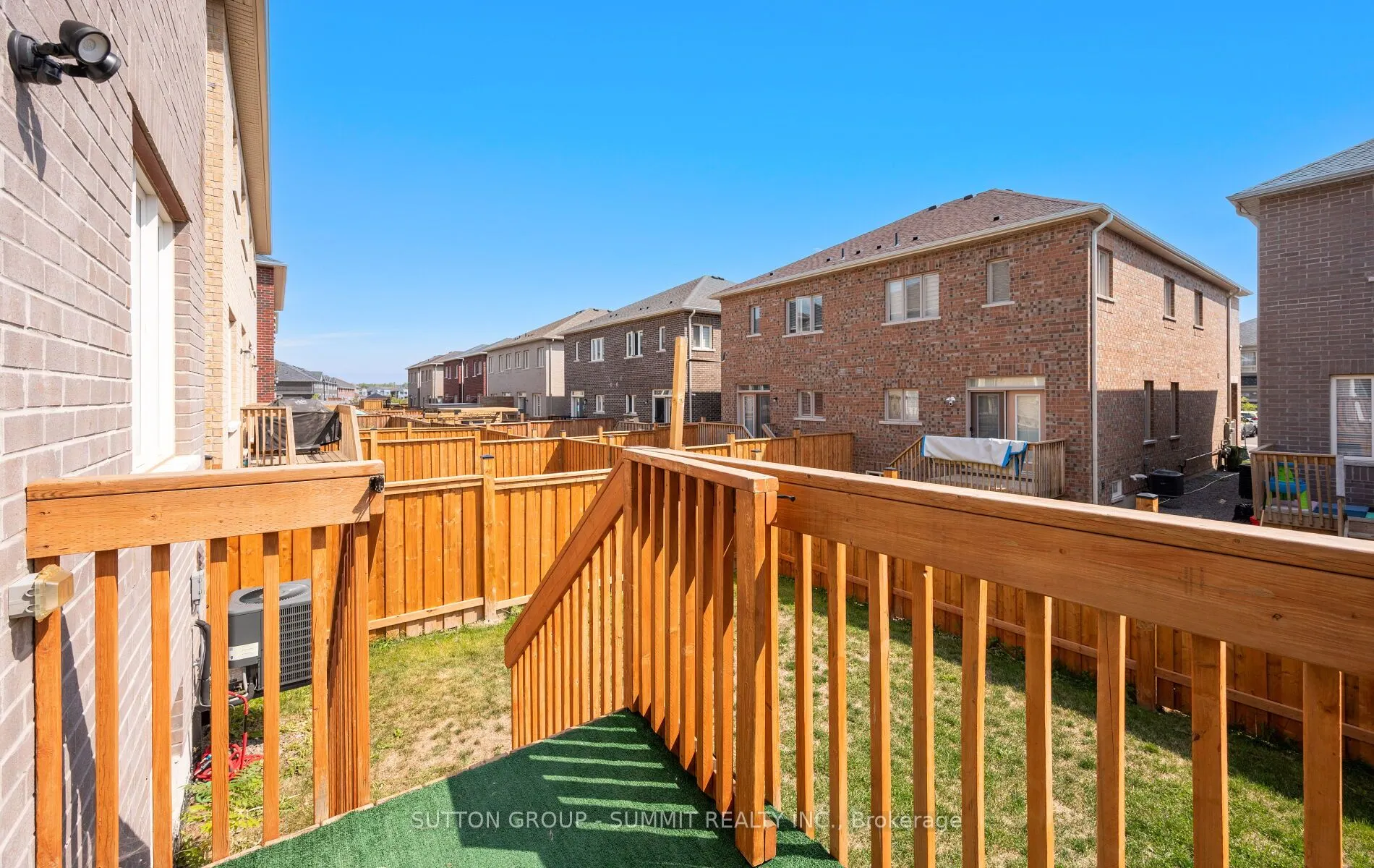 12 Great Falls Boulevard