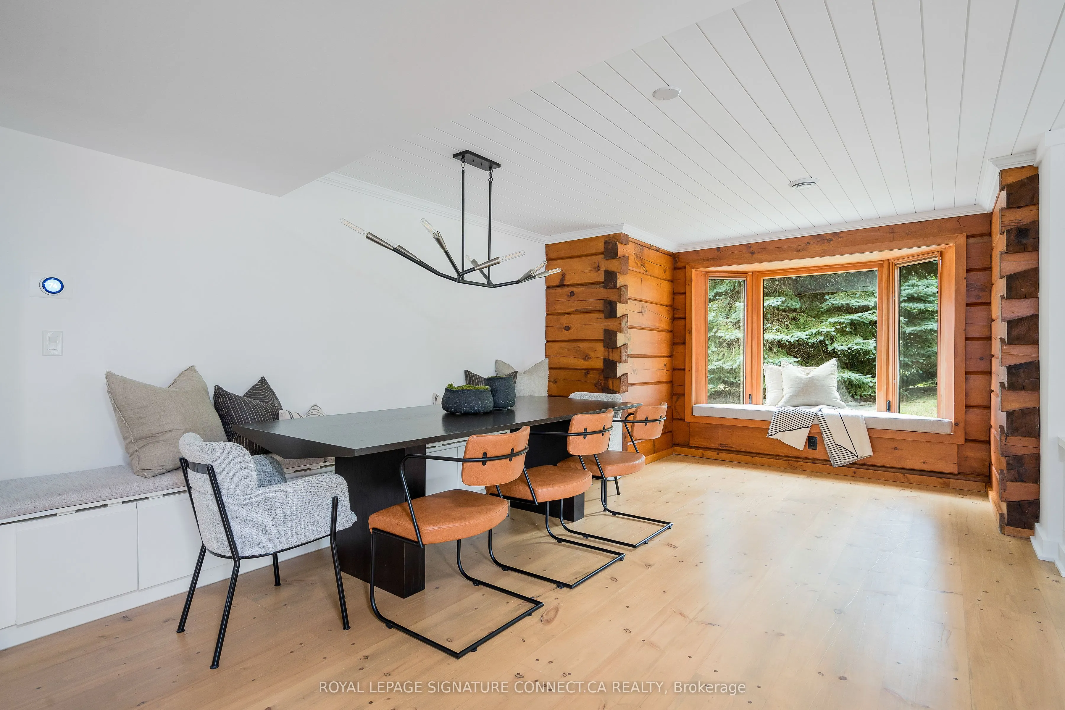 118 Settlers Way