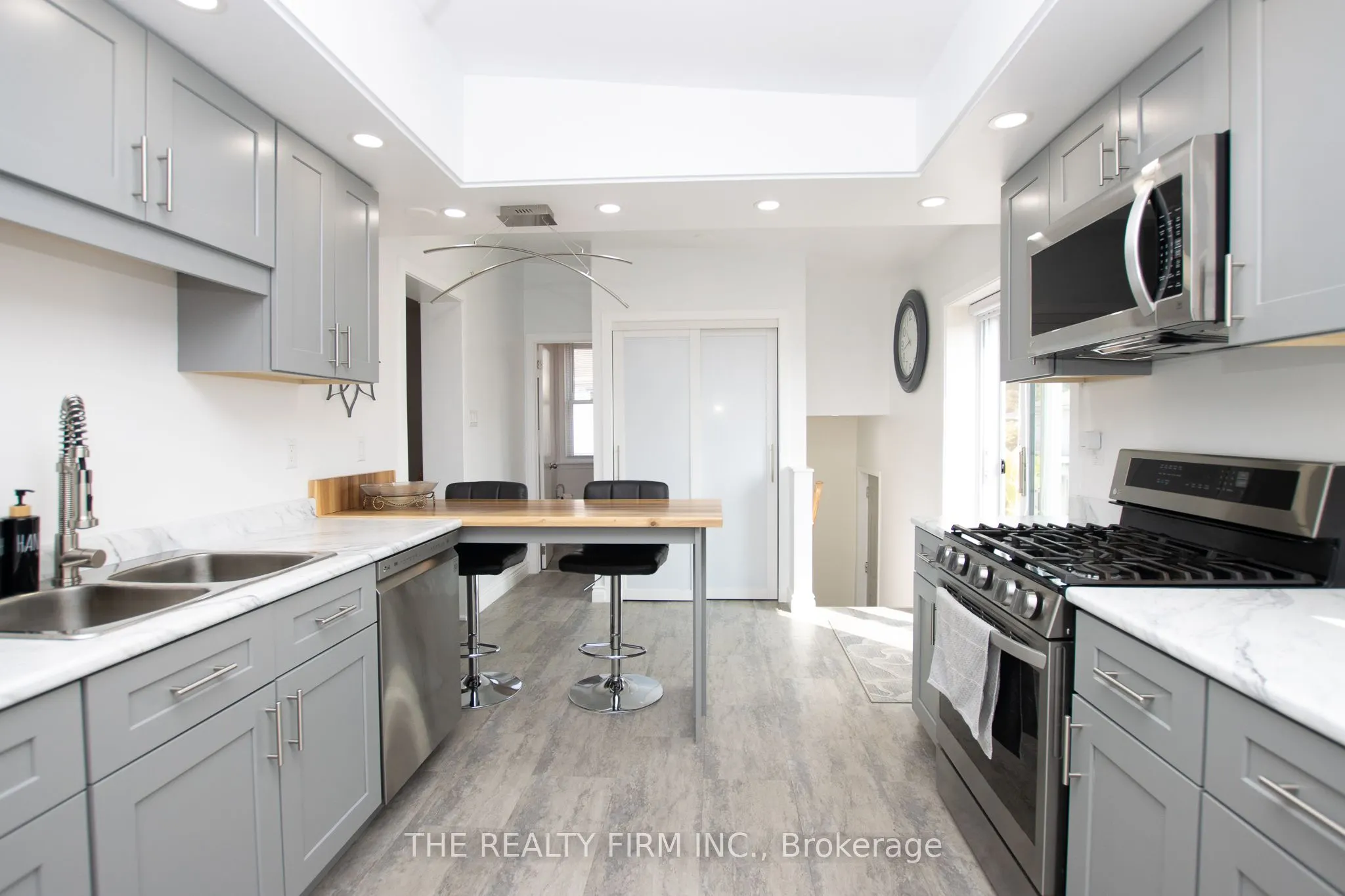 428 Saul Street