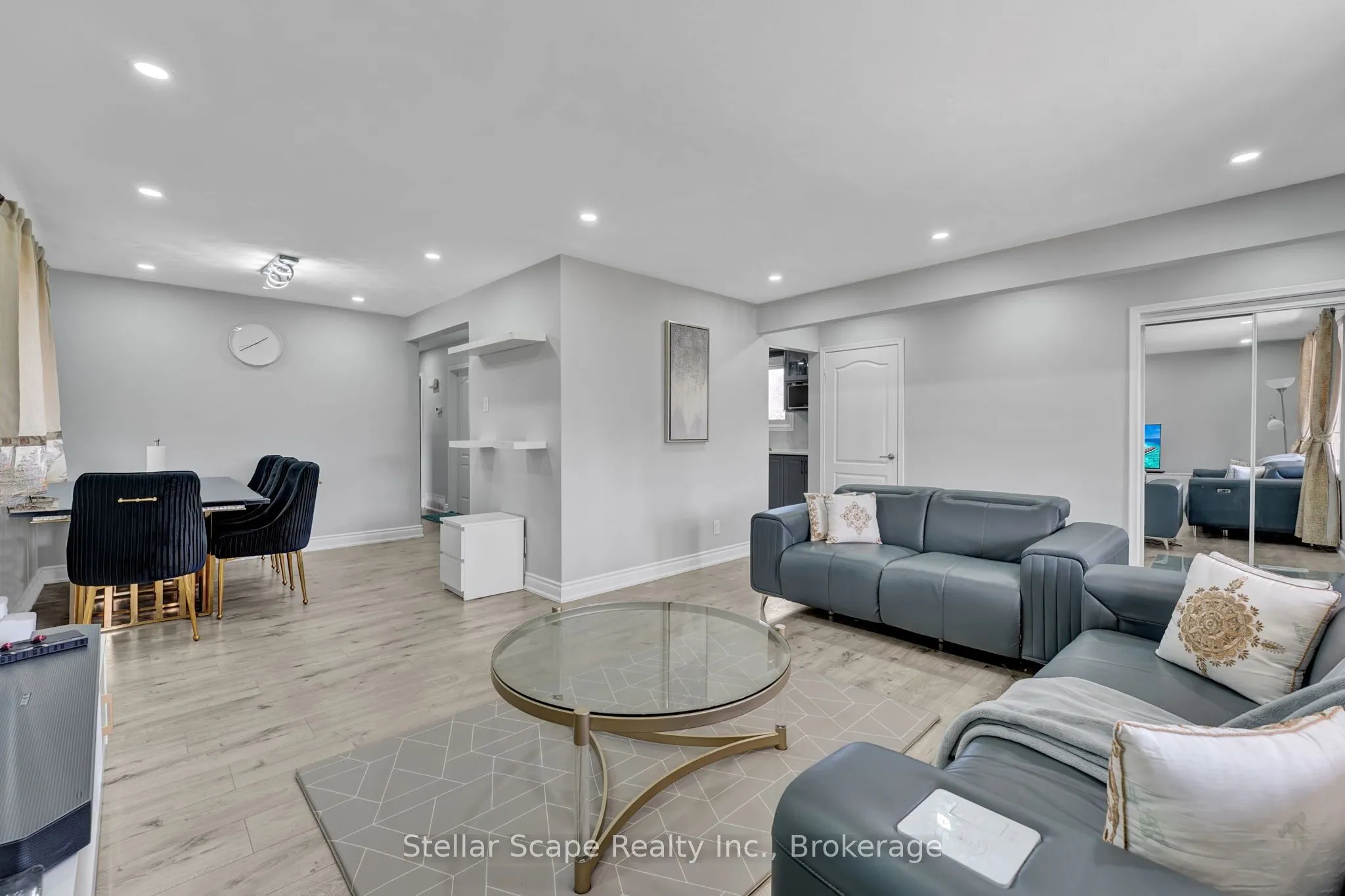 42 Tupper Crescent