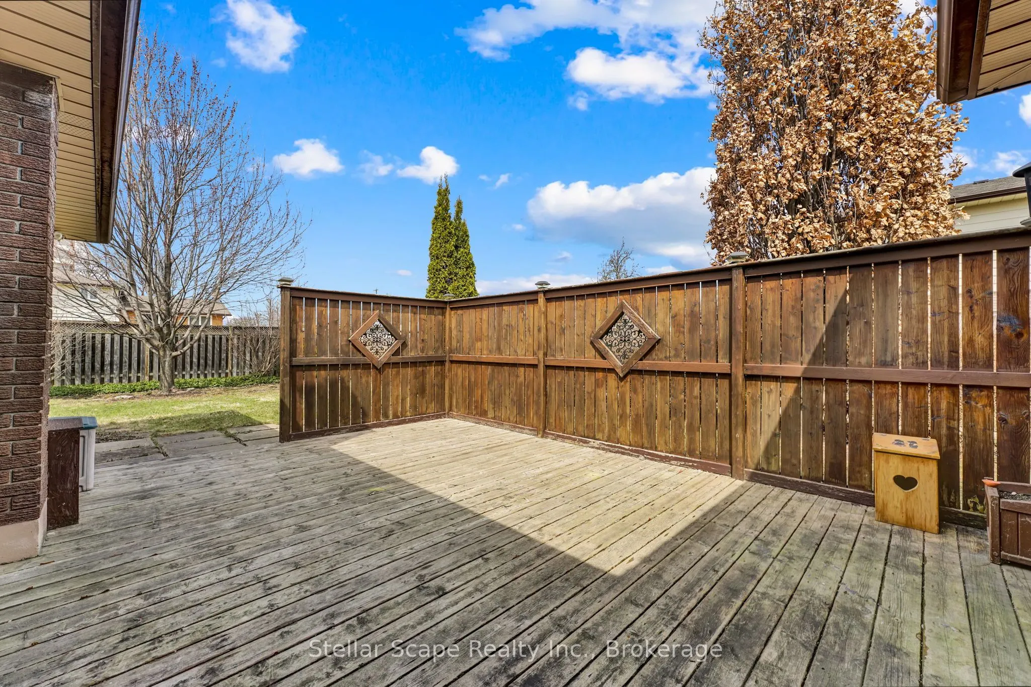 42 Tupper Crescent