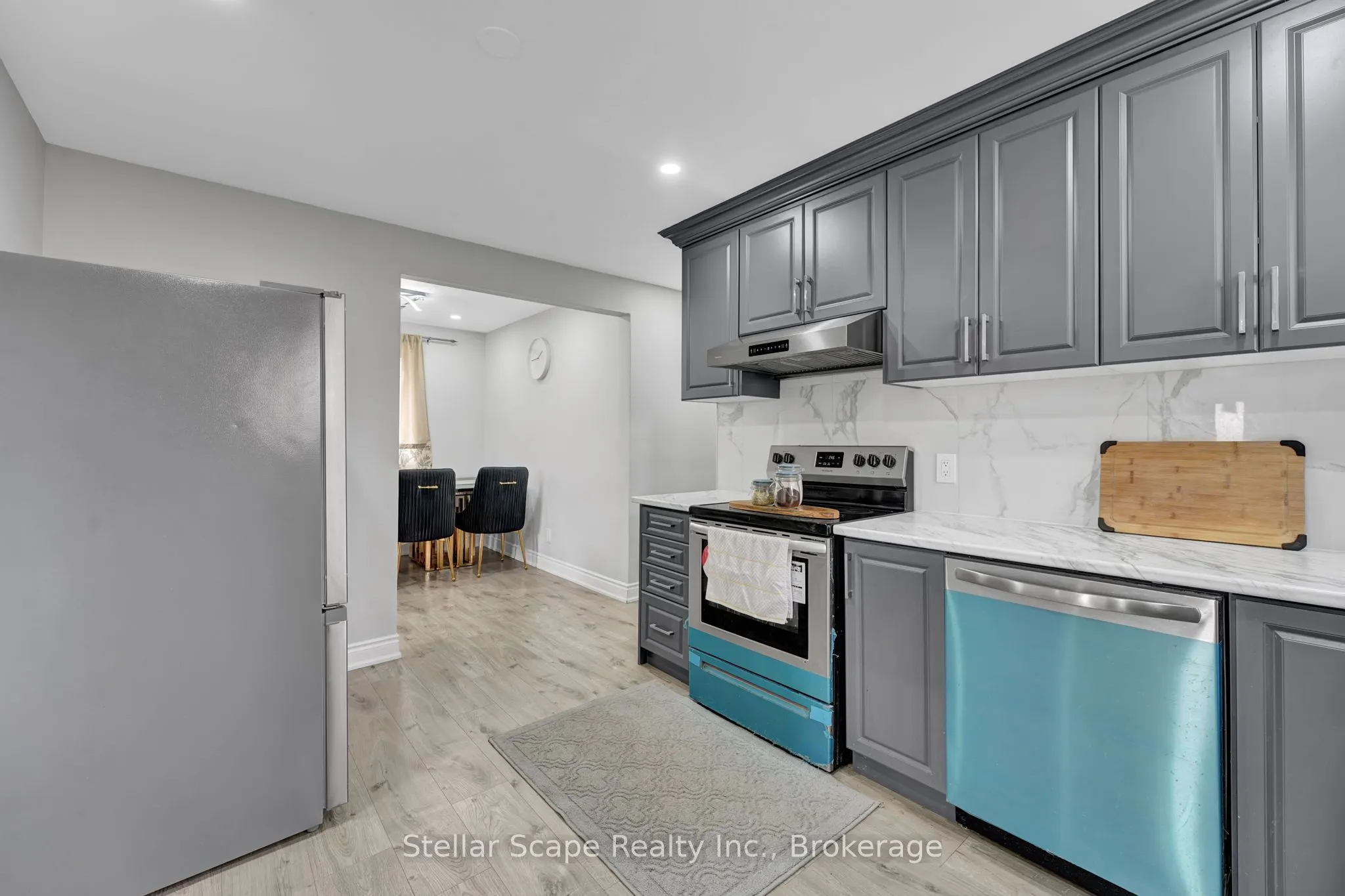42 Tupper Crescent